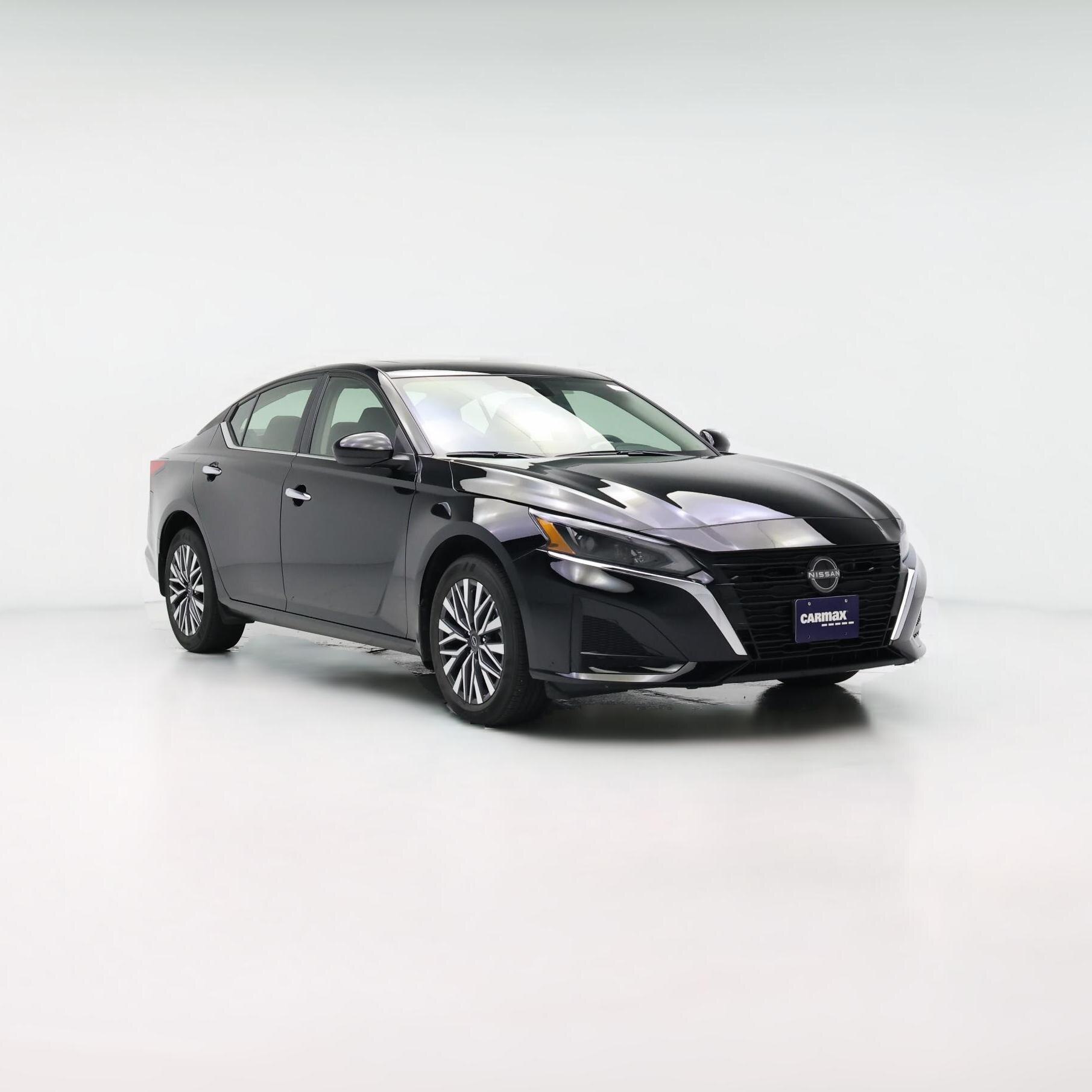 Thumbnail: 2024 Nissan Altima - 1