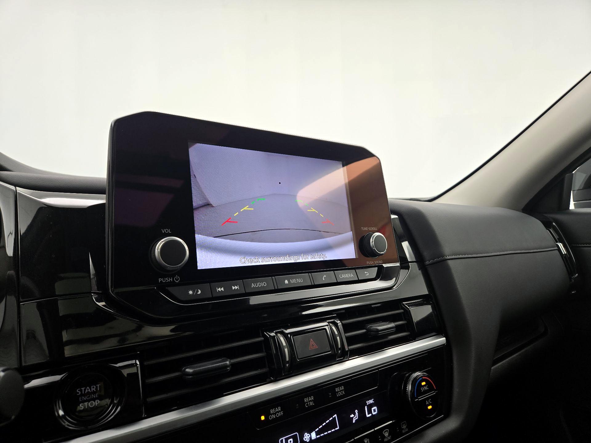 Thumbnail: 2025 Nissan Pathfinder - 14