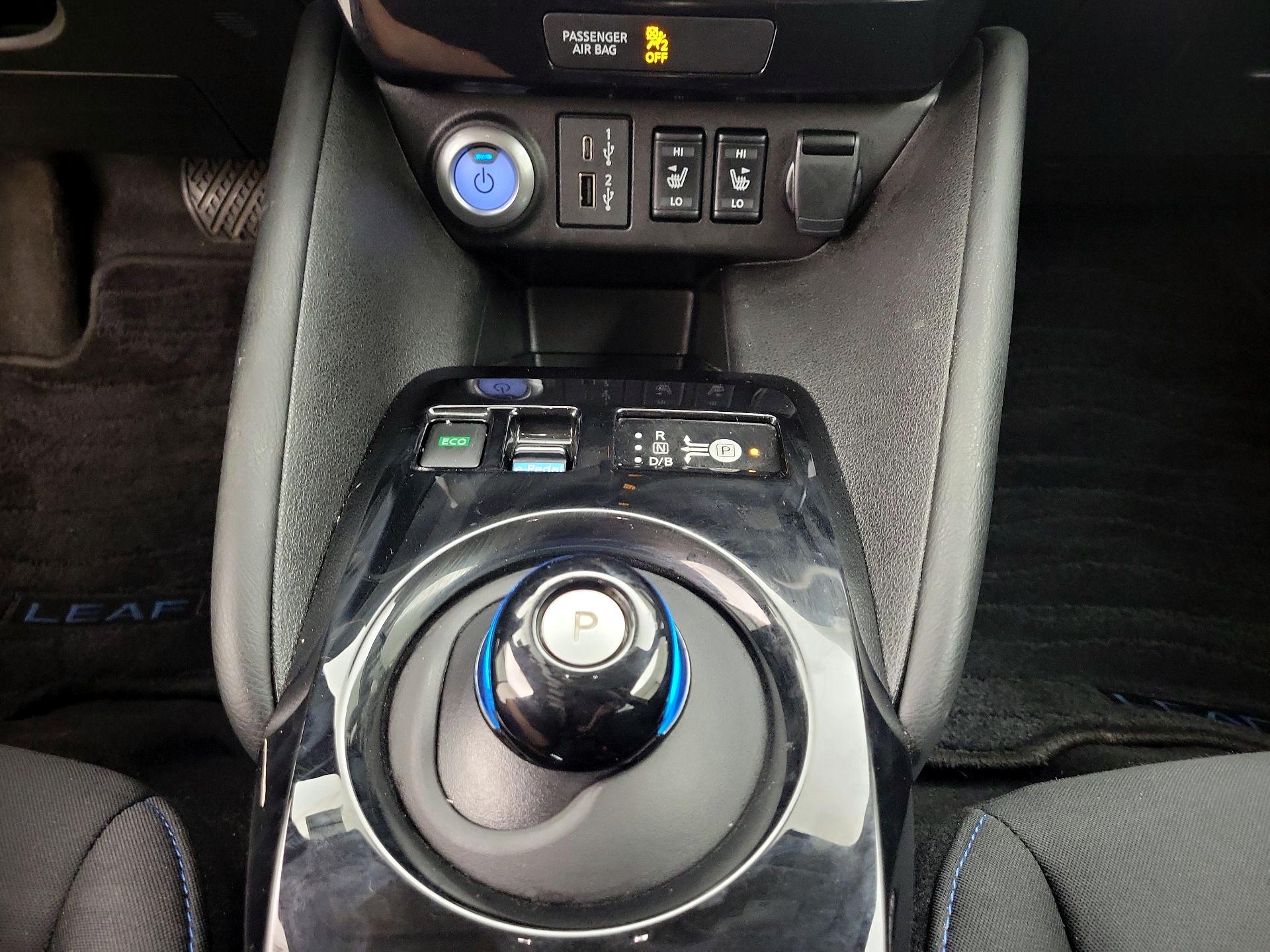 Thumbnail: 2024 Nissan Leaf - 18
