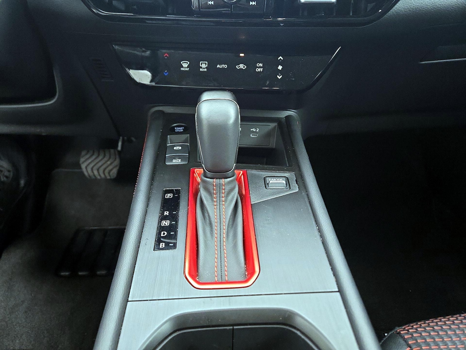 2025 Nissan Kicks SR - Photo 18
