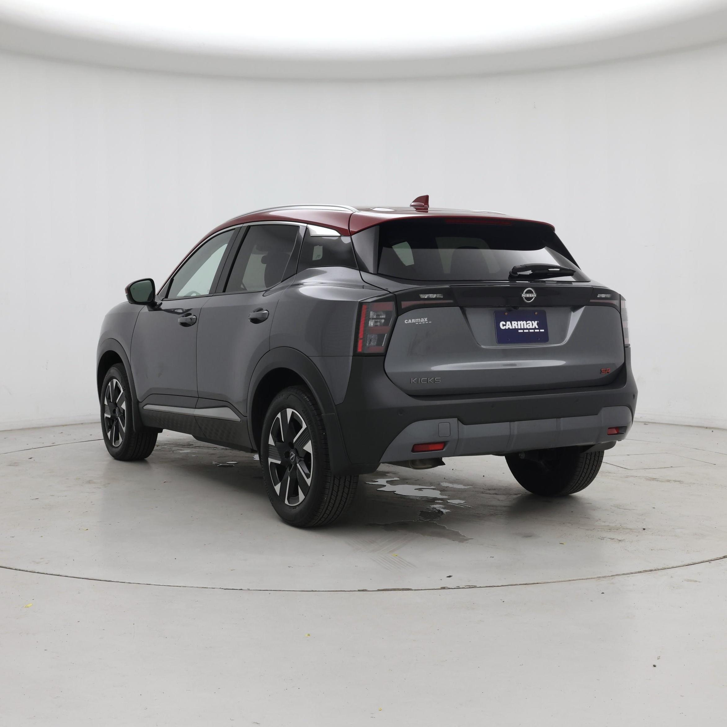 Thumbnail: 2025 Nissan Kicks - 2