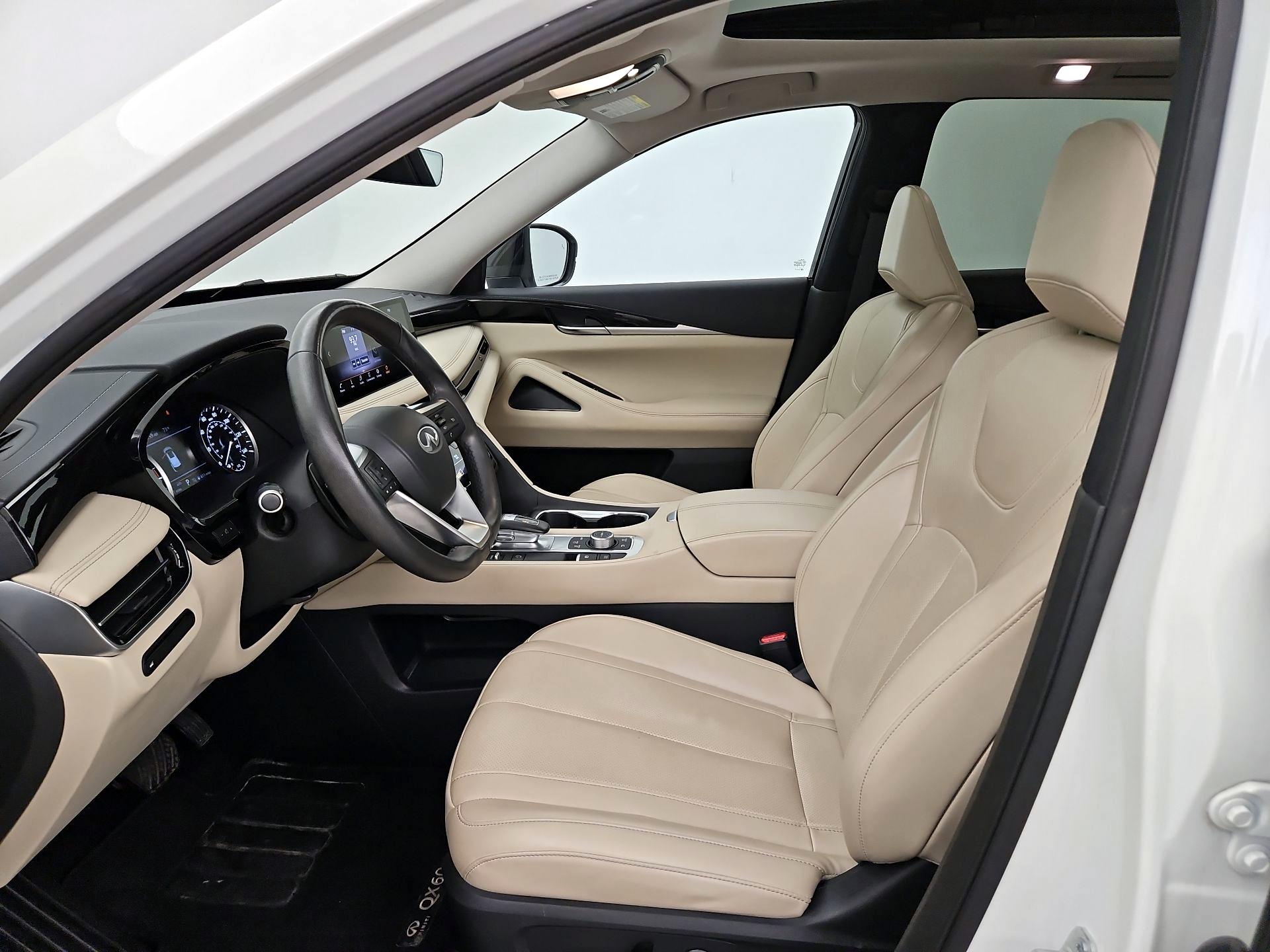 Thumbnail: 2023 INFINITI QX60 - 11