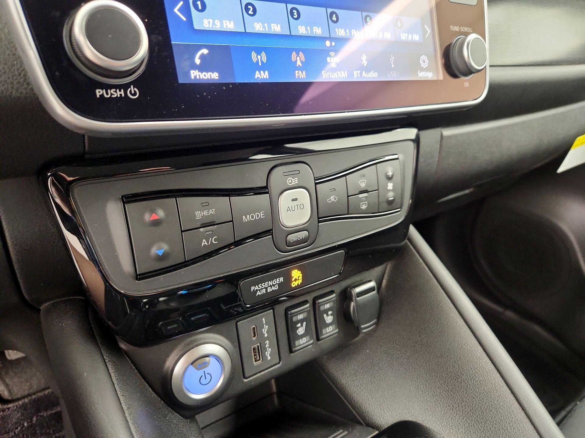 Thumbnail: 2024 Nissan Leaf - 16