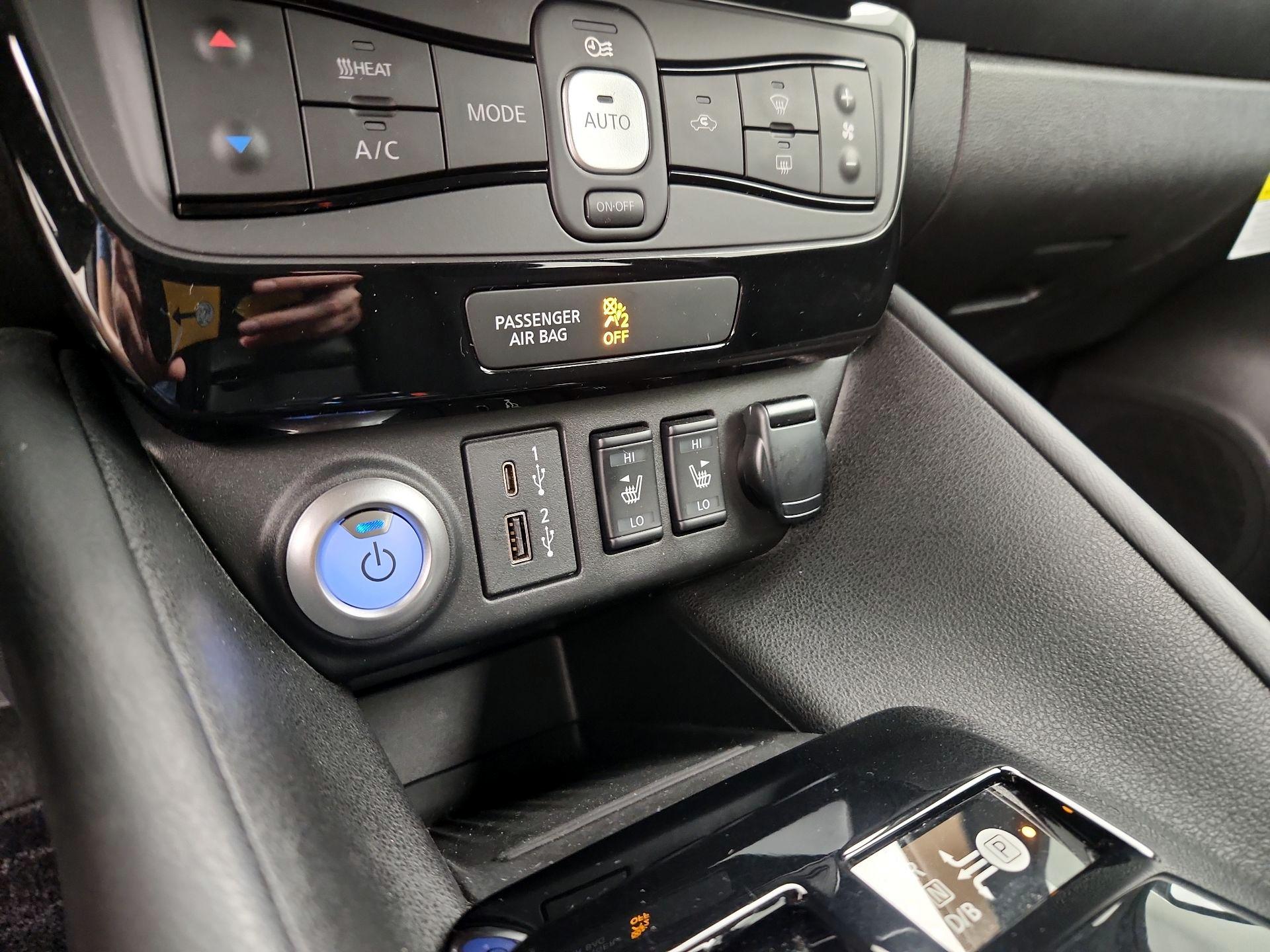 Thumbnail: 2024 Nissan Leaf - 18