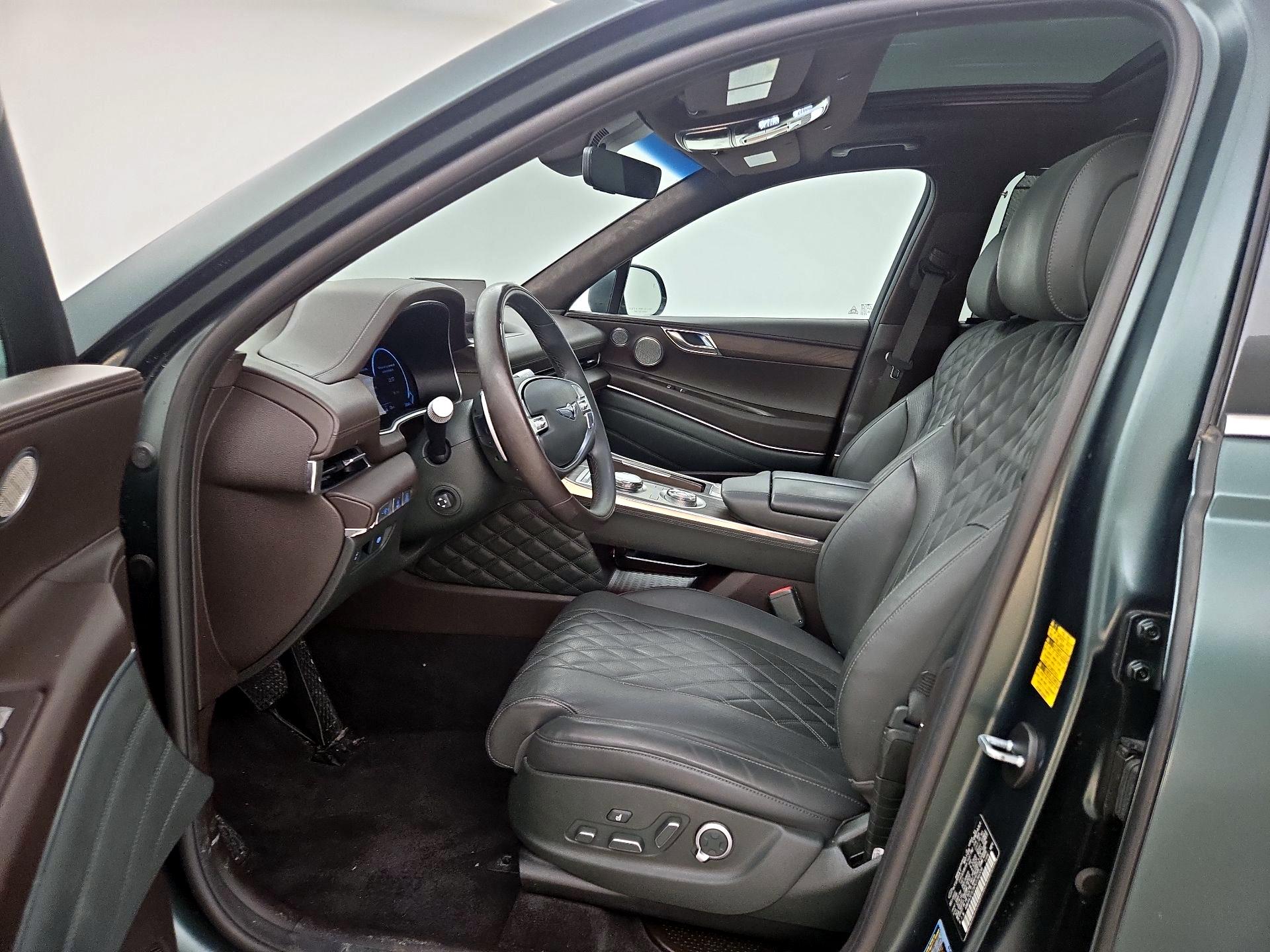 Thumbnail: 2023 Genesis GV80 - 11