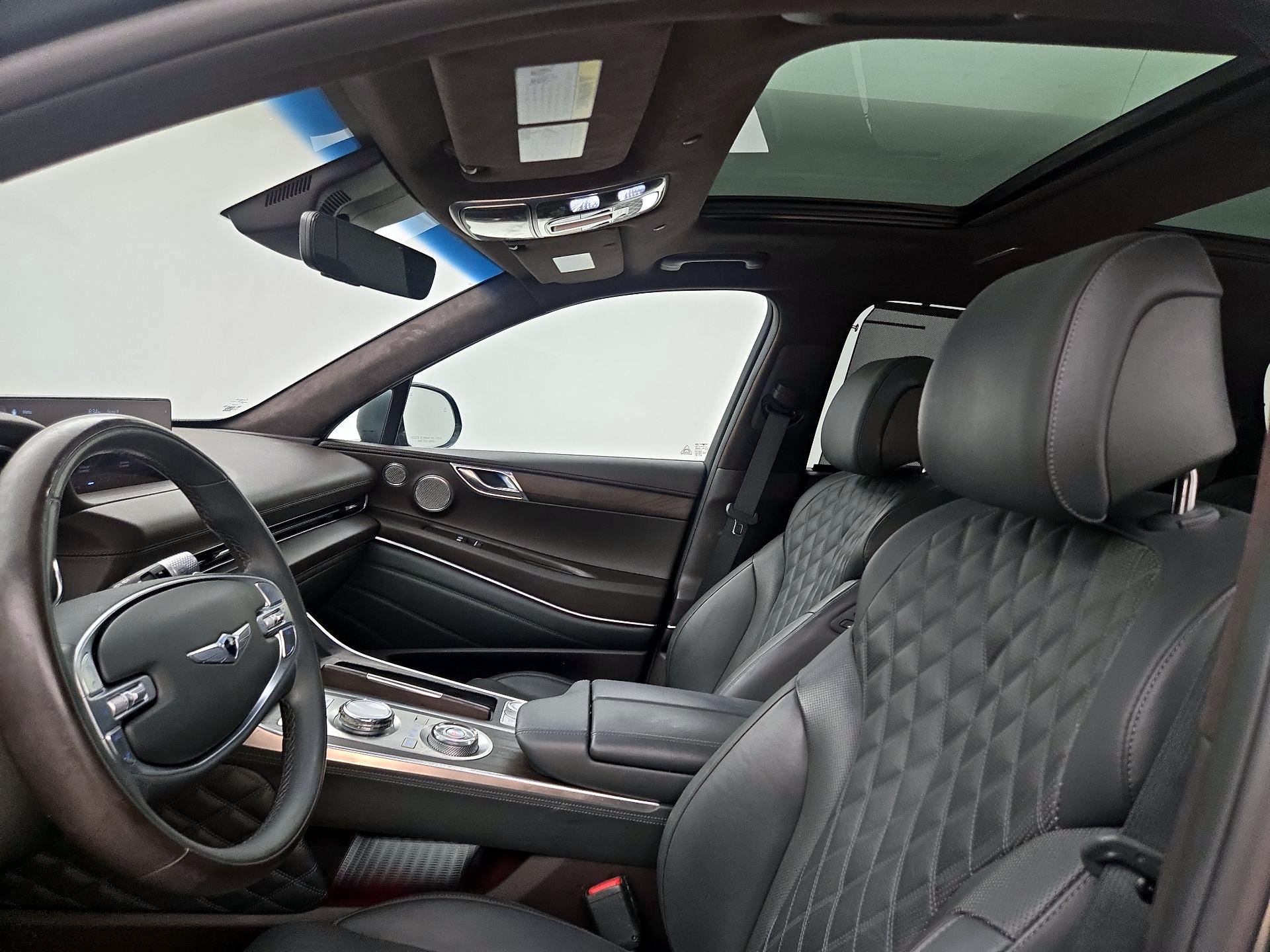 Thumbnail: 2023 Genesis GV80 - 20