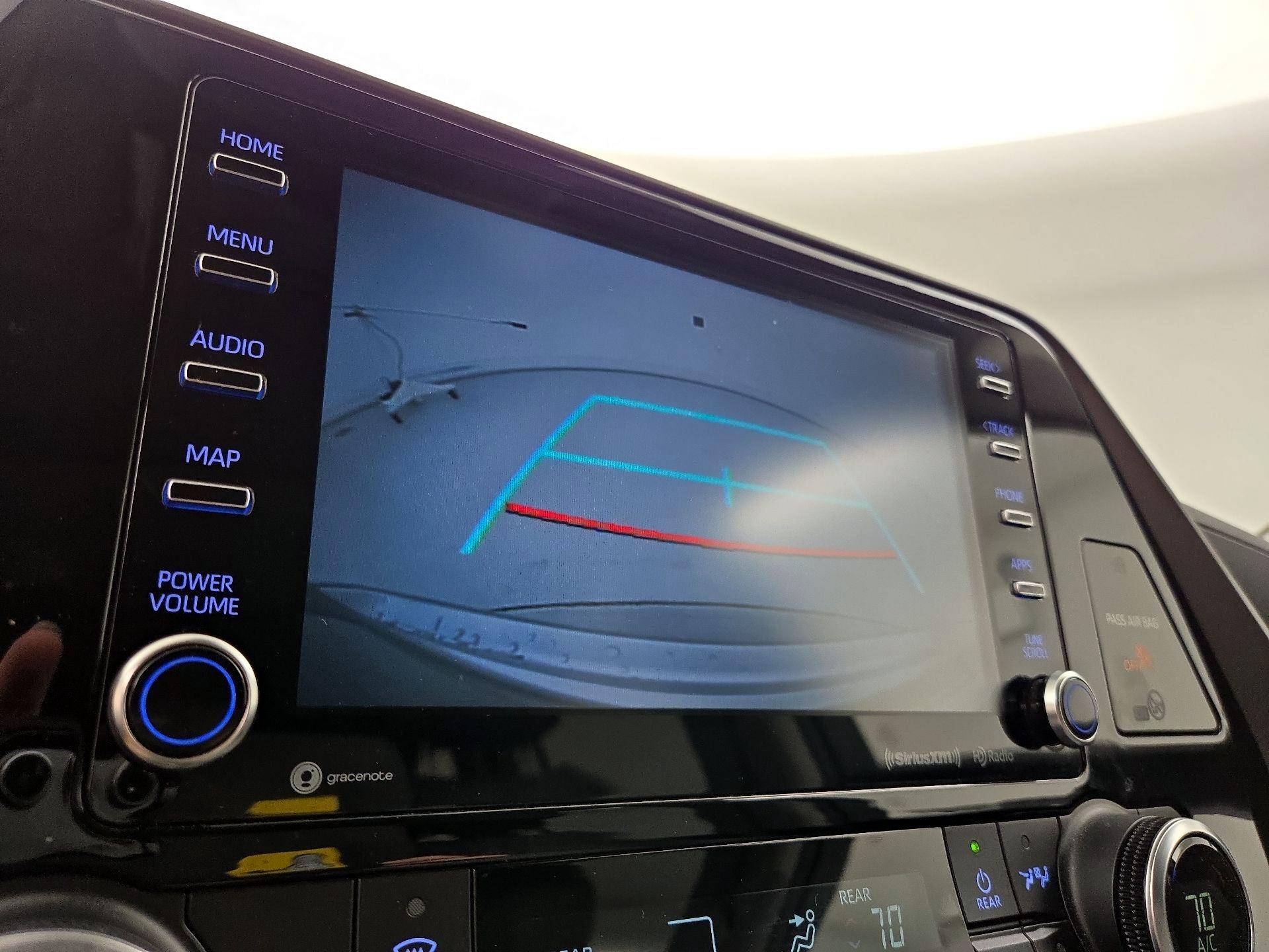 Thumbnail: 2021 Toyota Highlander - 14