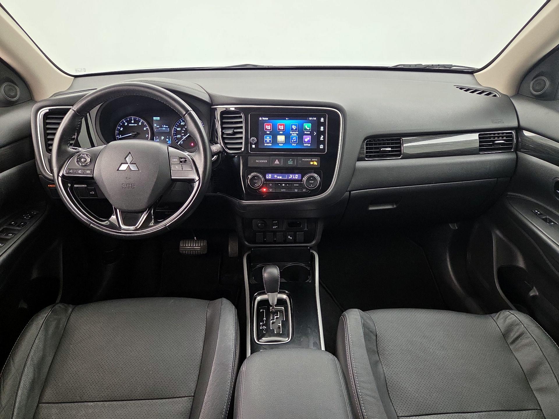 Thumbnail: 2018 Mitsubishi Outlander - 9