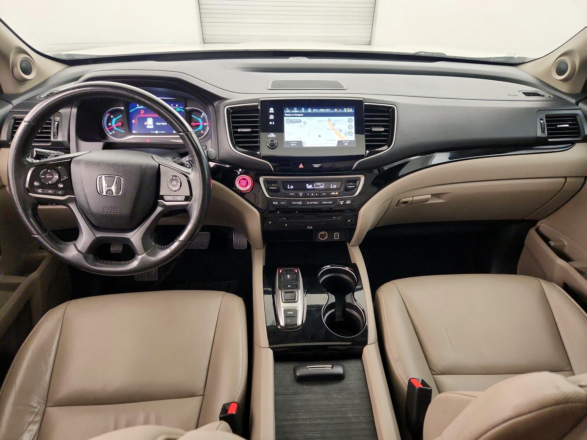 Thumbnail: 2019 Honda Pilot - 9
