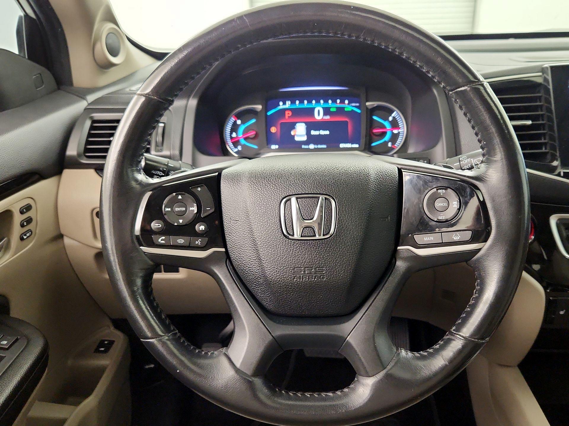 Thumbnail: 2019 Honda Pilot - 10