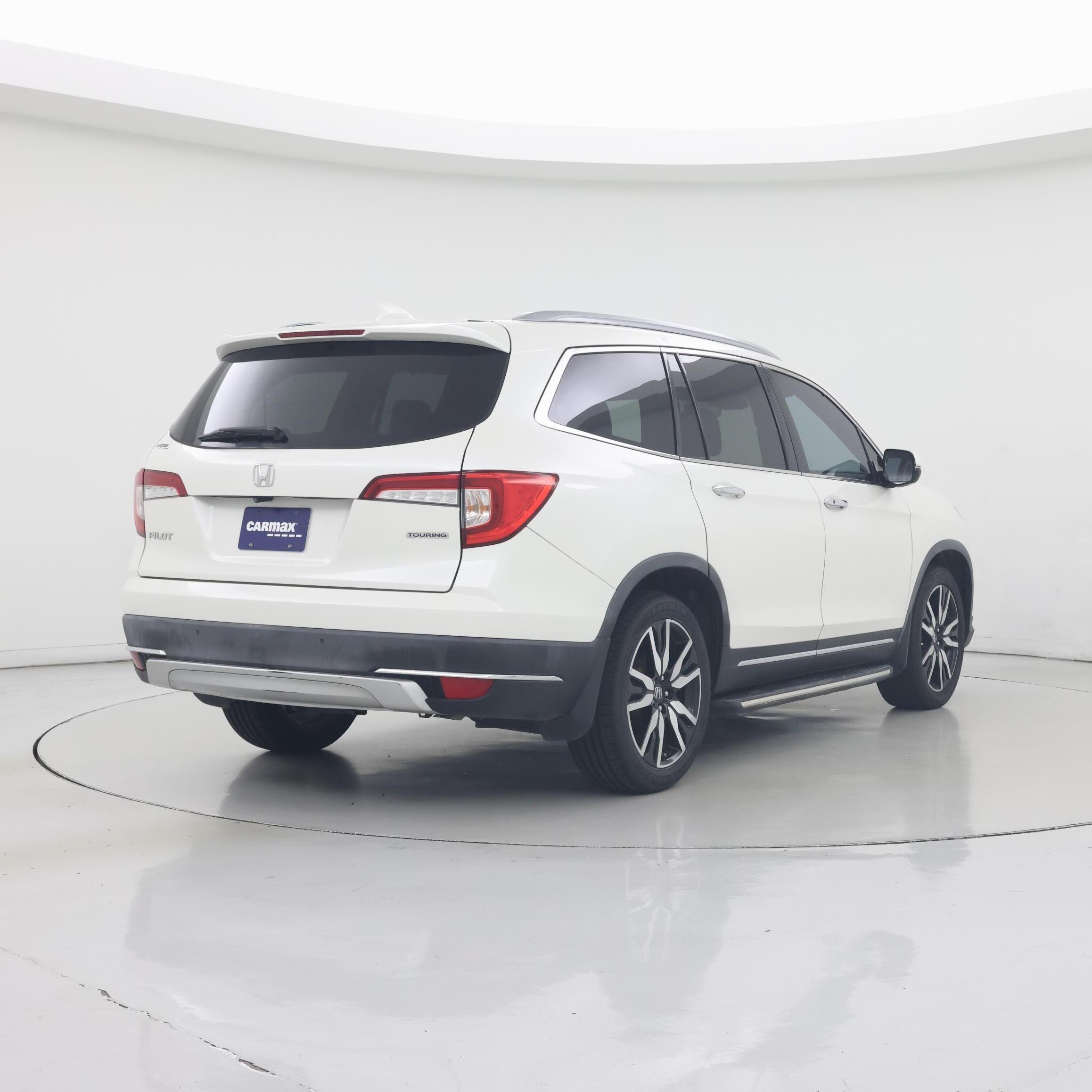 Thumbnail: 2019 Honda Pilot - 8