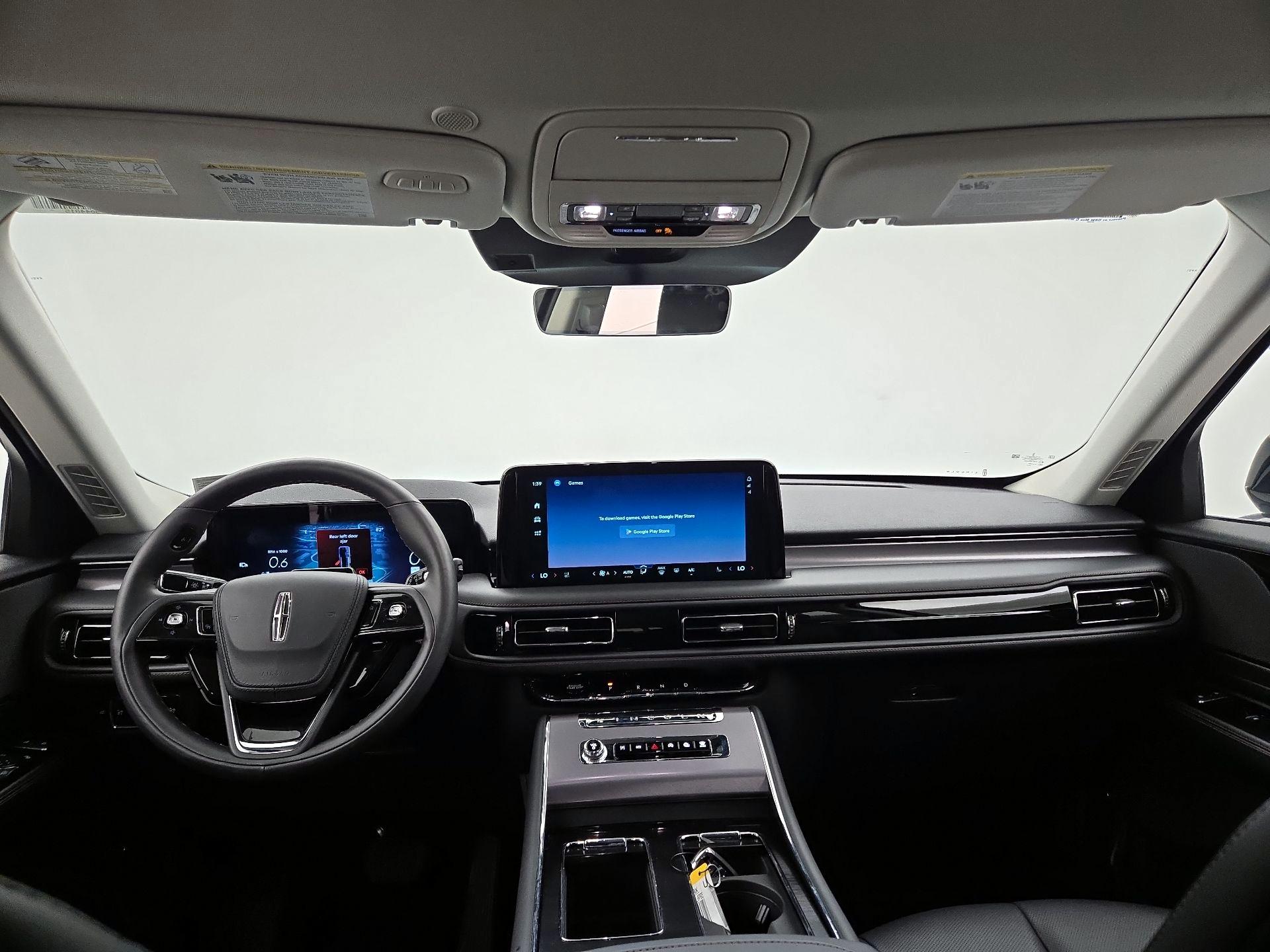 Thumbnail: 2026 Lincoln Aviator - 9