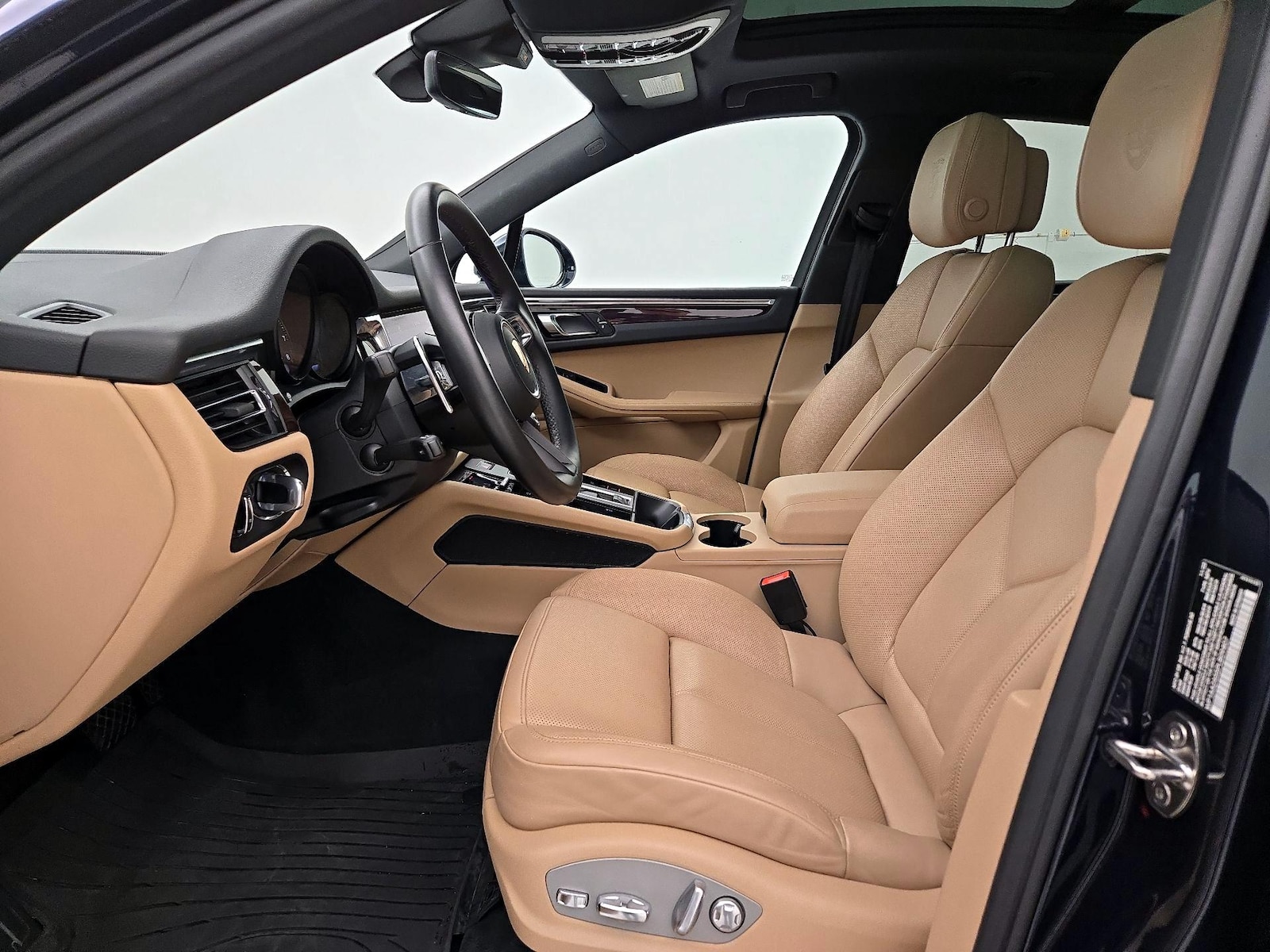 2023 Porsche Macan Base - Photo 12