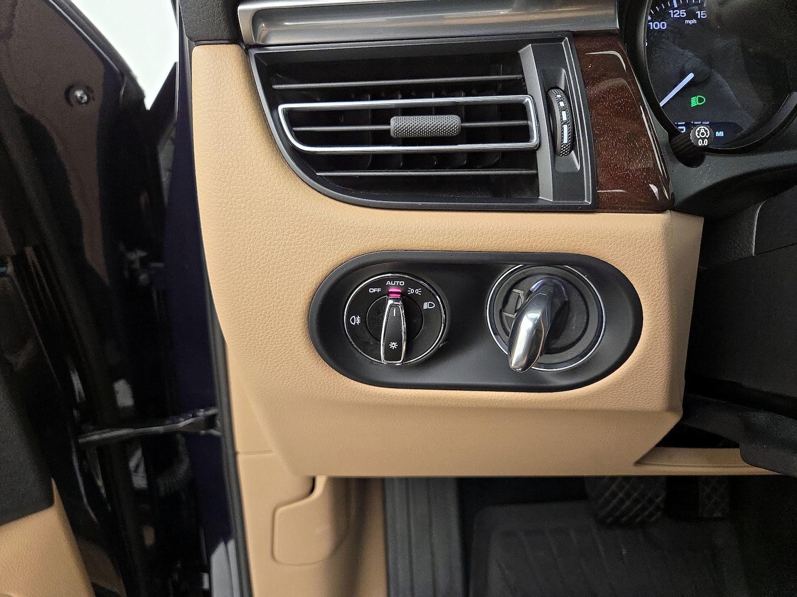 2023 Porsche Macan Base - Photo 14