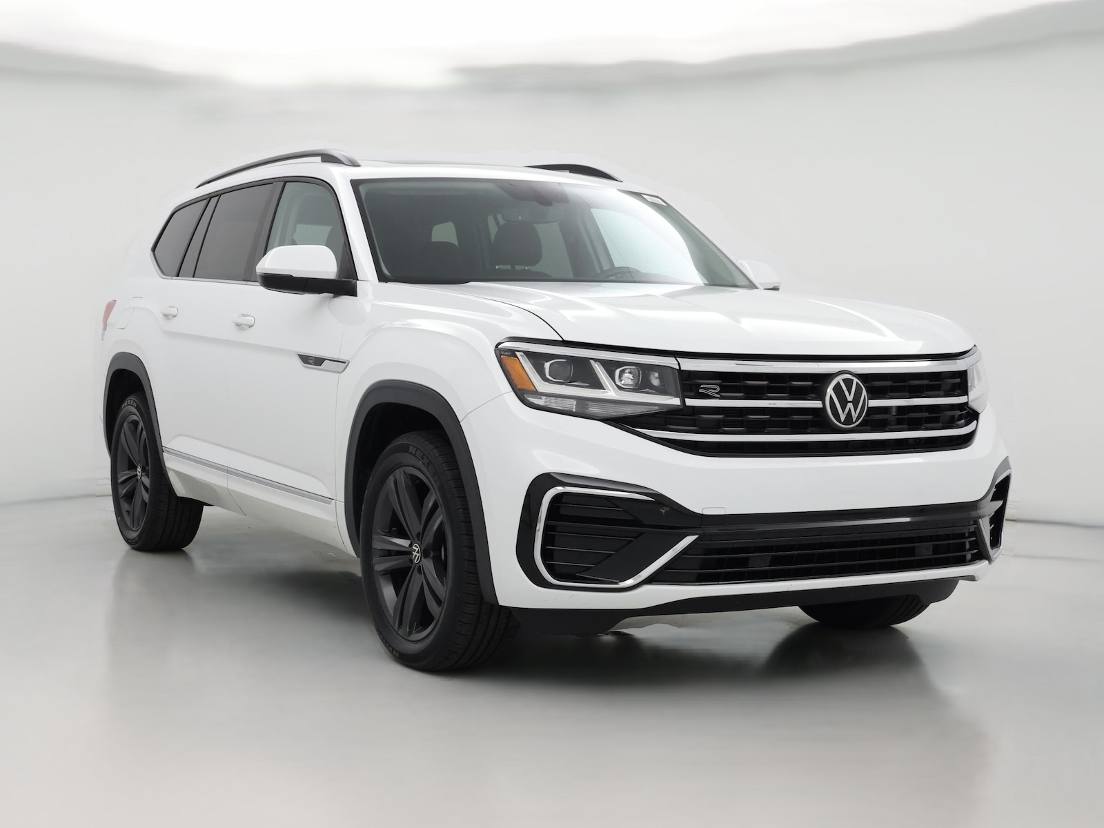 2021 Volkswagen Atlas SE w/Tech R-Line - Photo 1