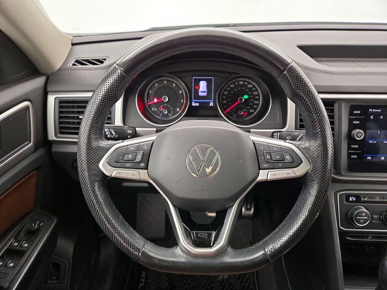 2021 Volkswagen Atlas SE w/Tech R-Line - Photo 11