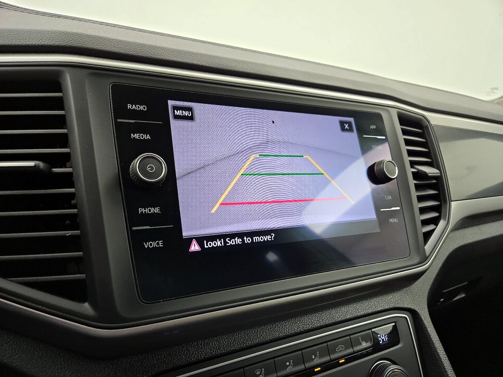 2021 Volkswagen Atlas SE w/Tech R-Line - Photo 15