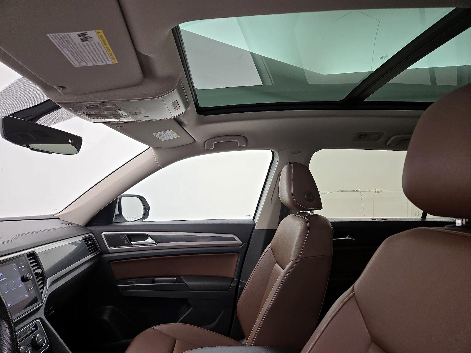2021 Volkswagen Atlas SE w/Tech R-Line - Photo 20