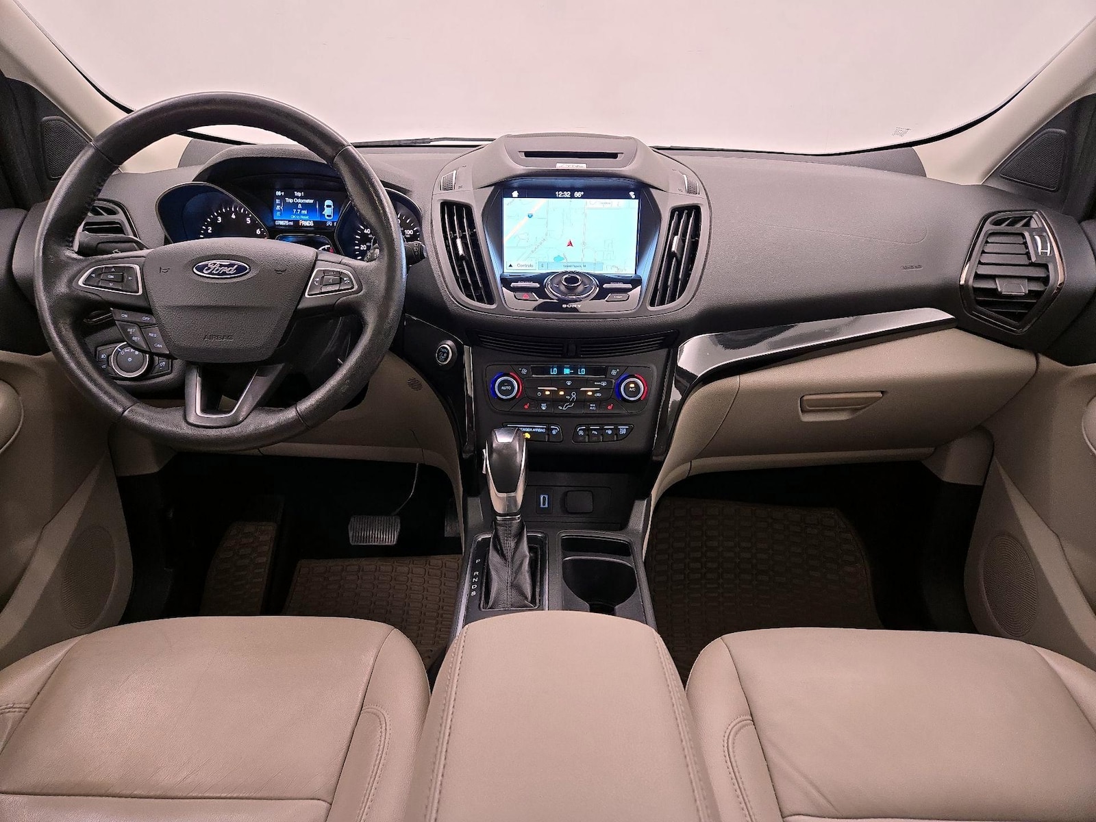 Apple CarPlay® & Android Auto™