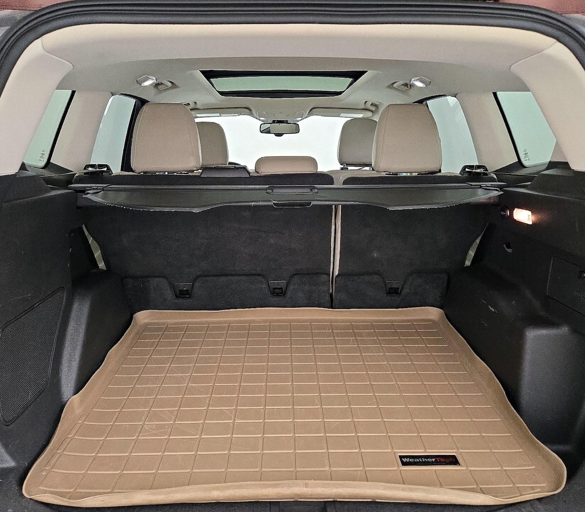 Trunk/Cargo (Seats Up)