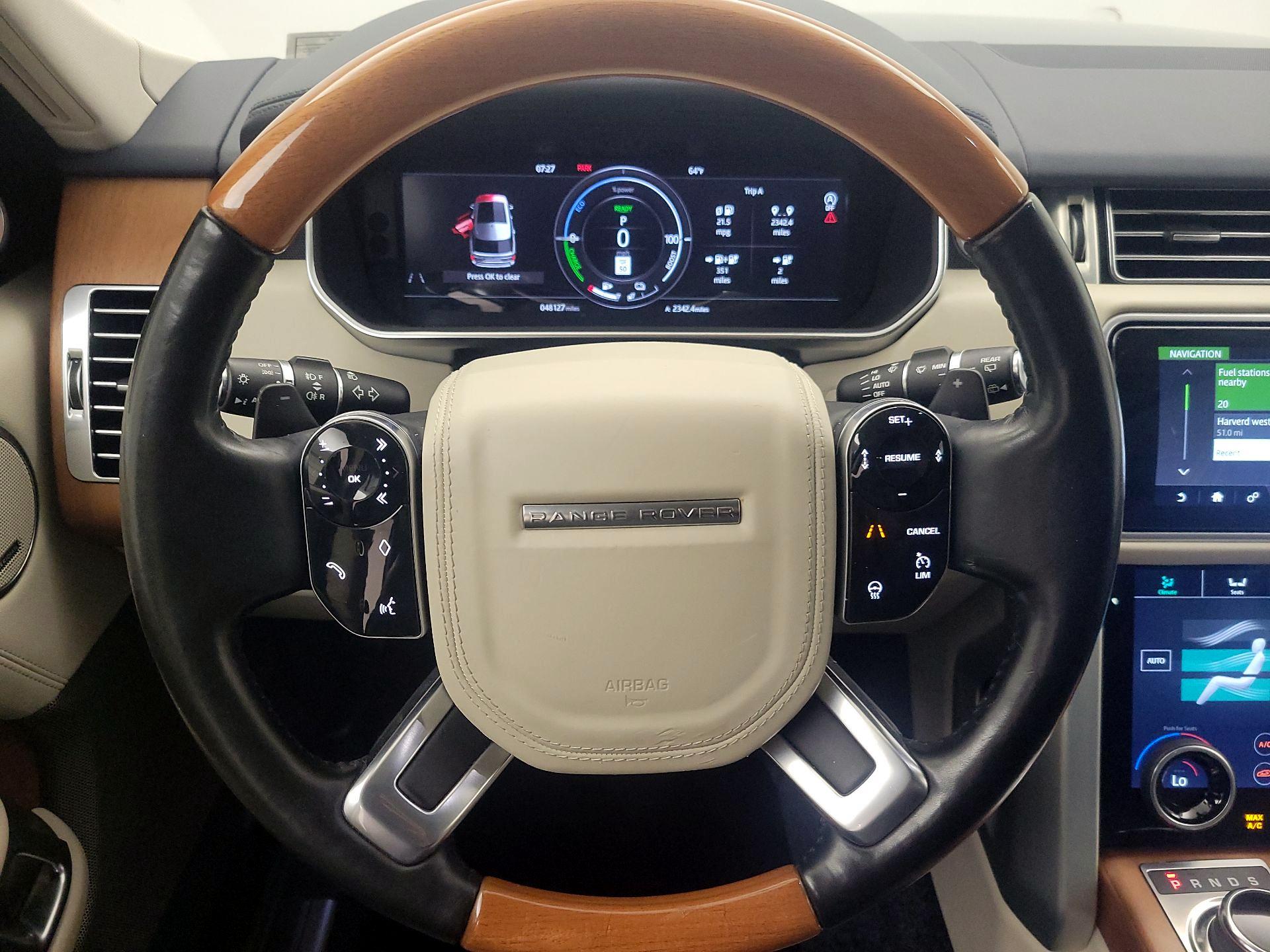 Thumbnail: 2020 Land Rover Range Rover - 10