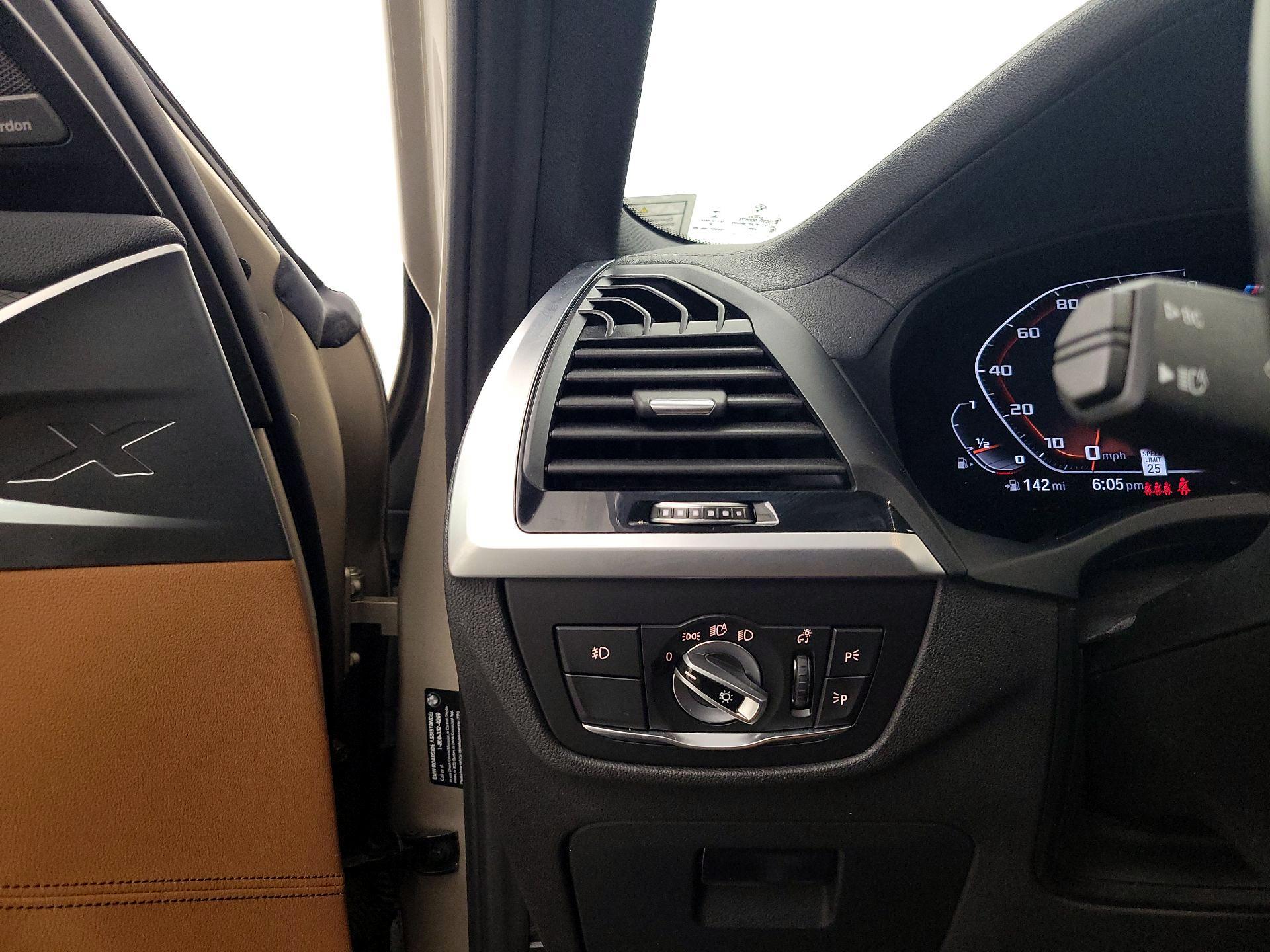 Thumbnail: 2021 BMW X3 - 13