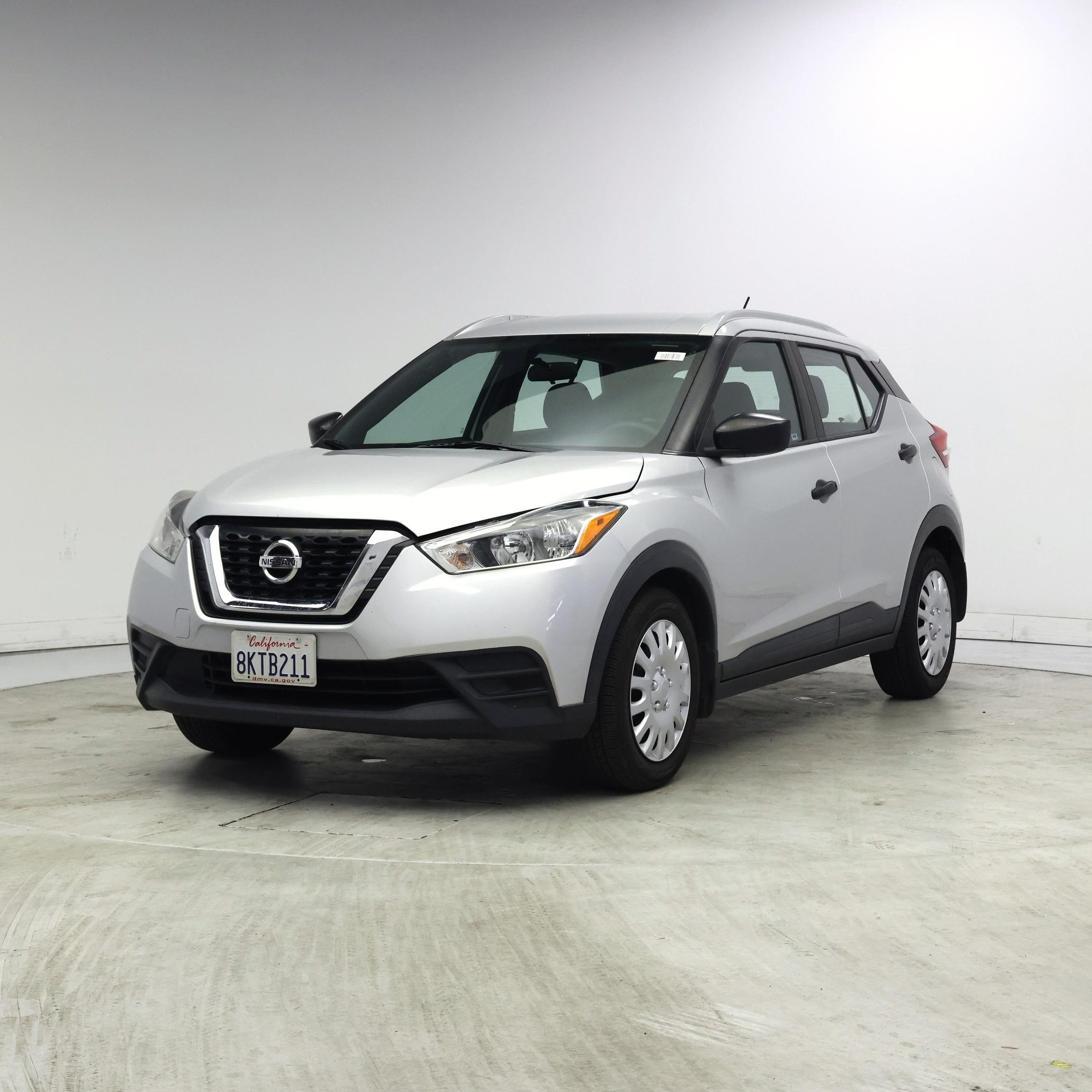 Thumbnail: 2019 Nissan Kicks - 4
