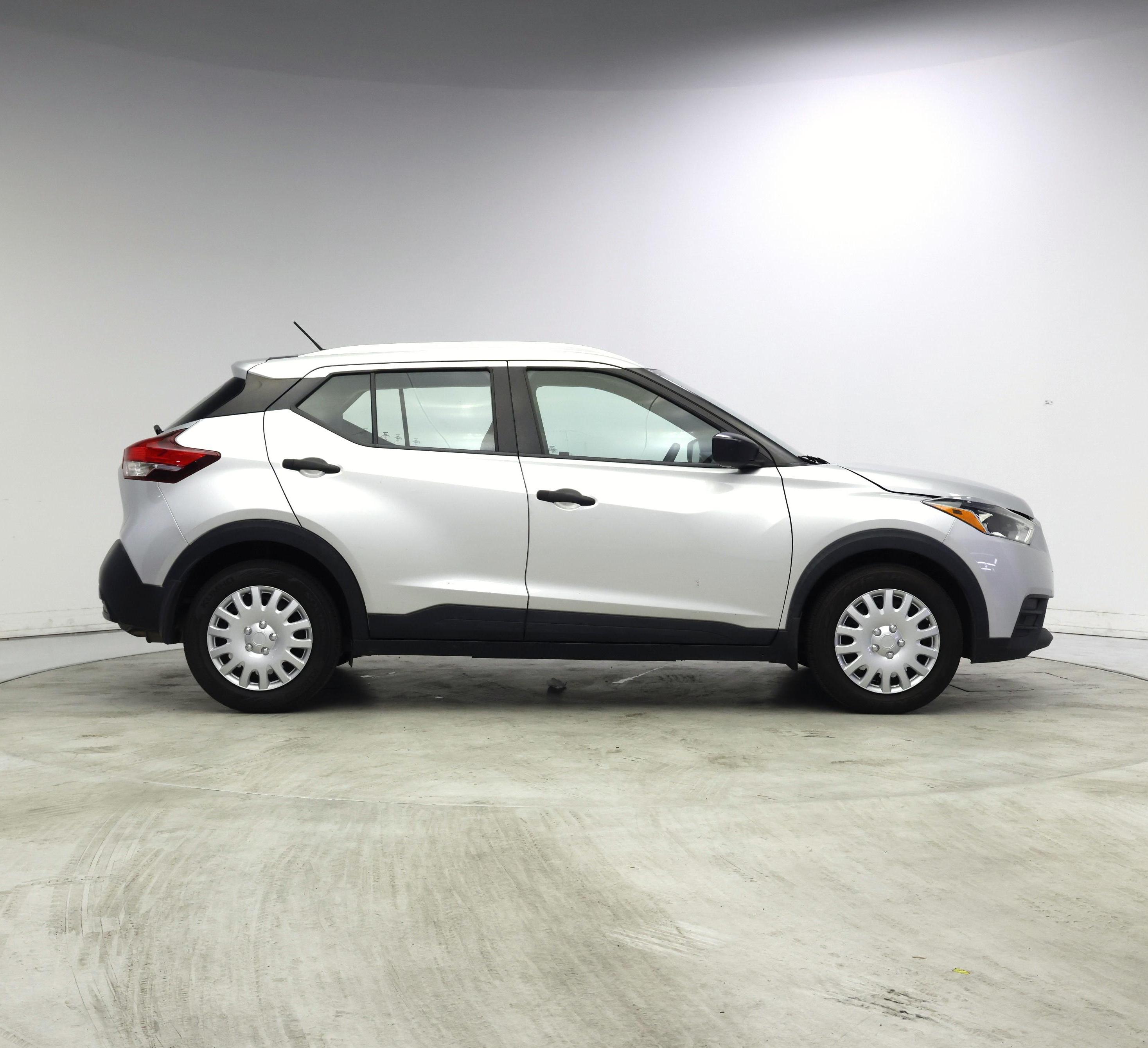Thumbnail: 2019 Nissan Kicks - 7