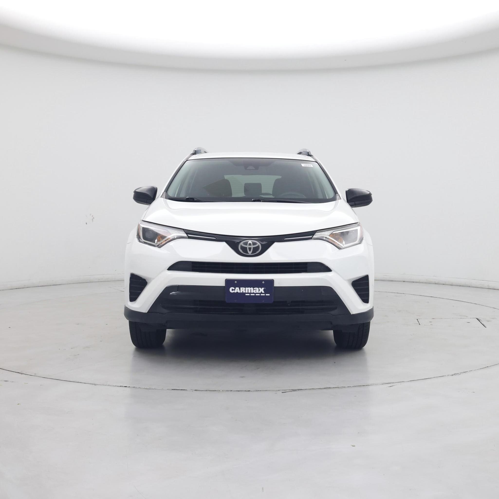 Thumbnail: 2017 Toyota RAV4 - 5