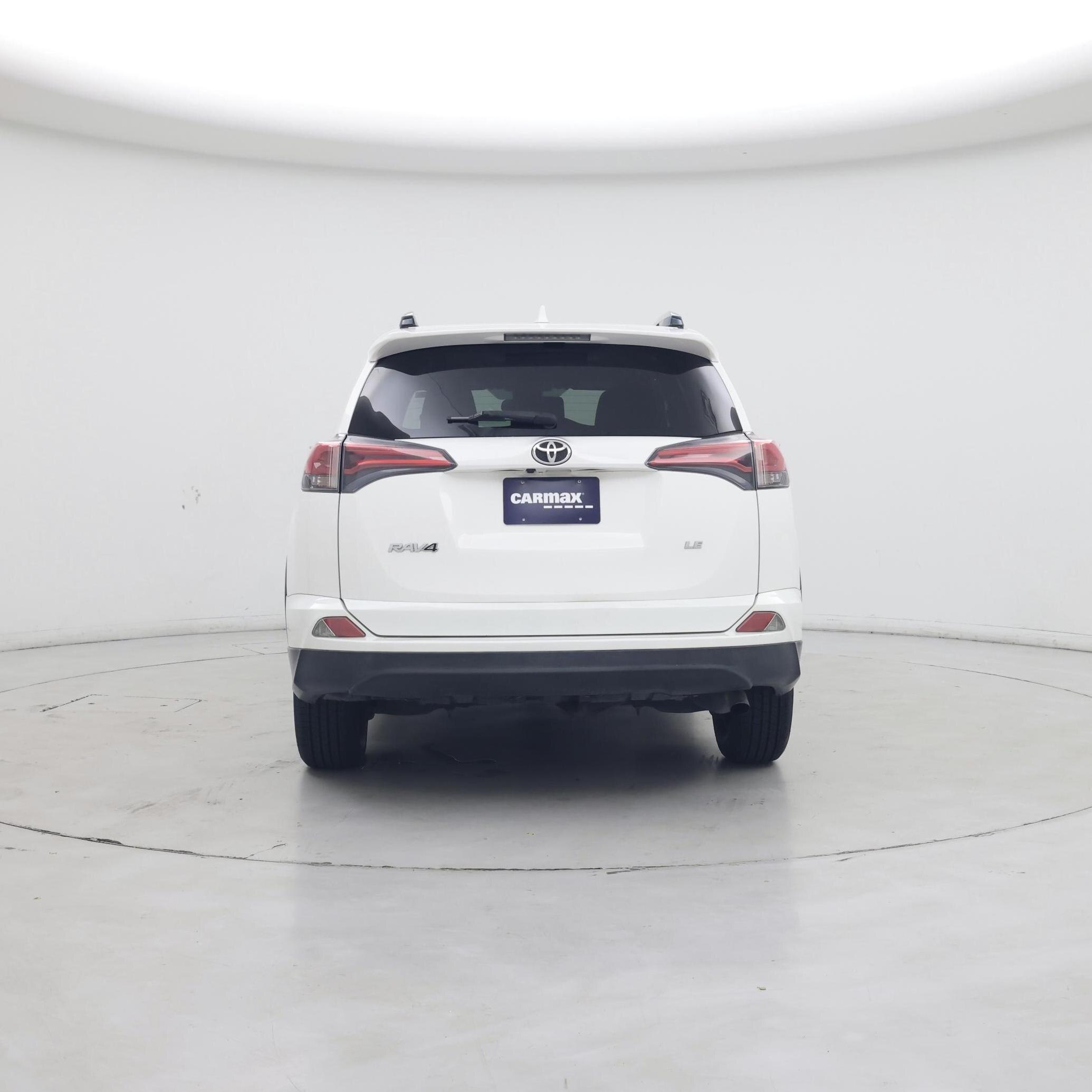 Thumbnail: 2017 Toyota RAV4 - 6