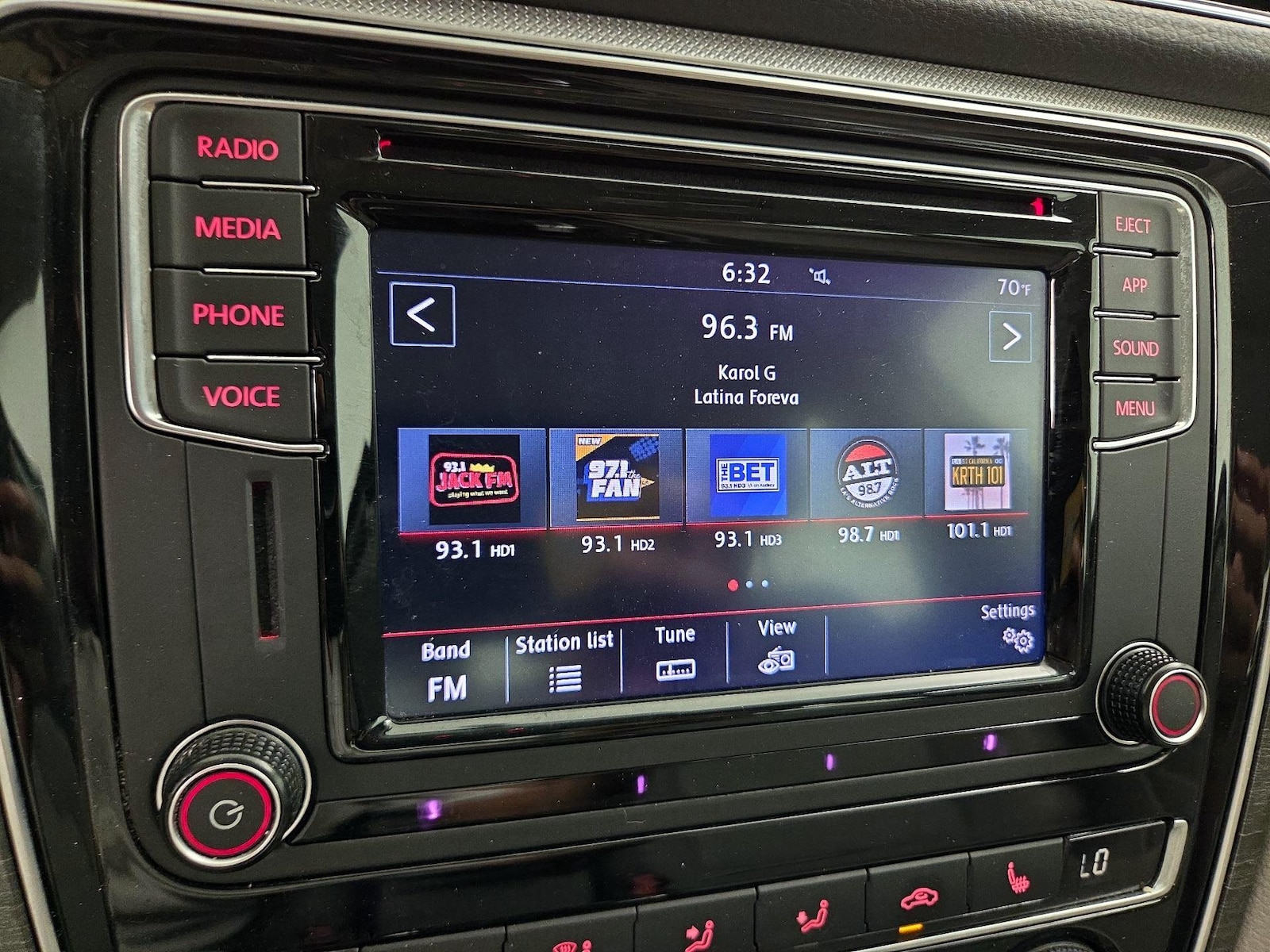 2018 Volkswagen Passat SE - Photo 16