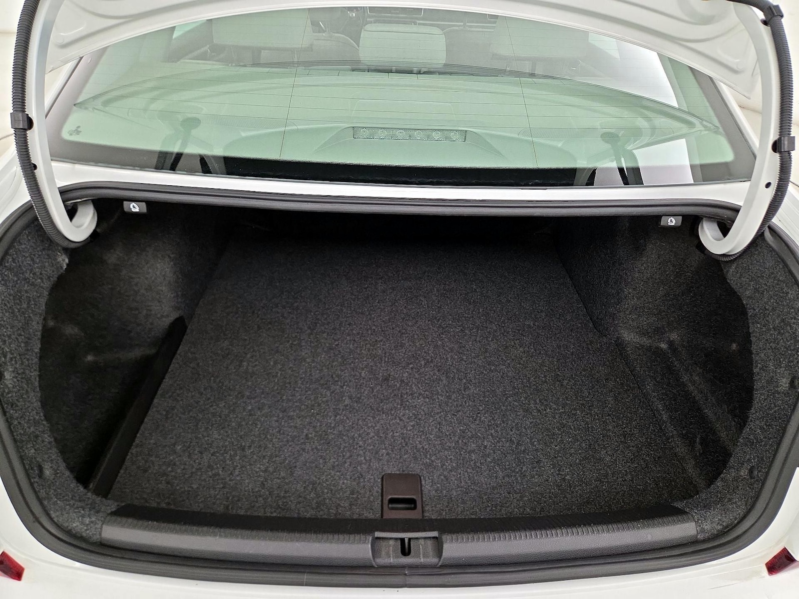 2018 Volkswagen Passat SE - Photo 22