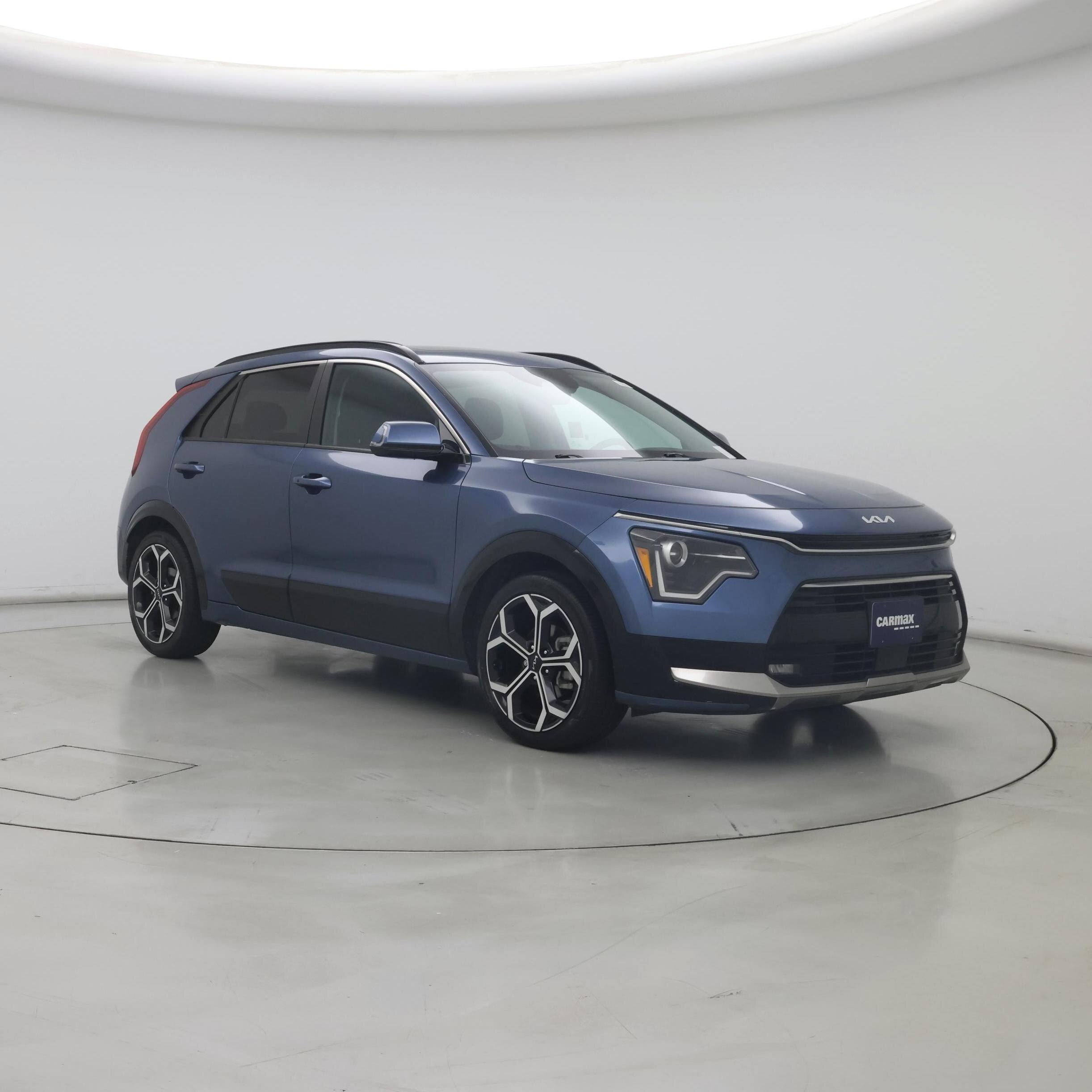 Blue 2023 Kia Niro SUV / Crossover Front-Wheel Drive Automatic