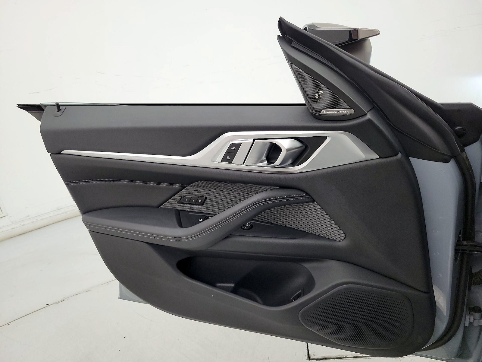 2023 BMW i4 M50 - Photo 13