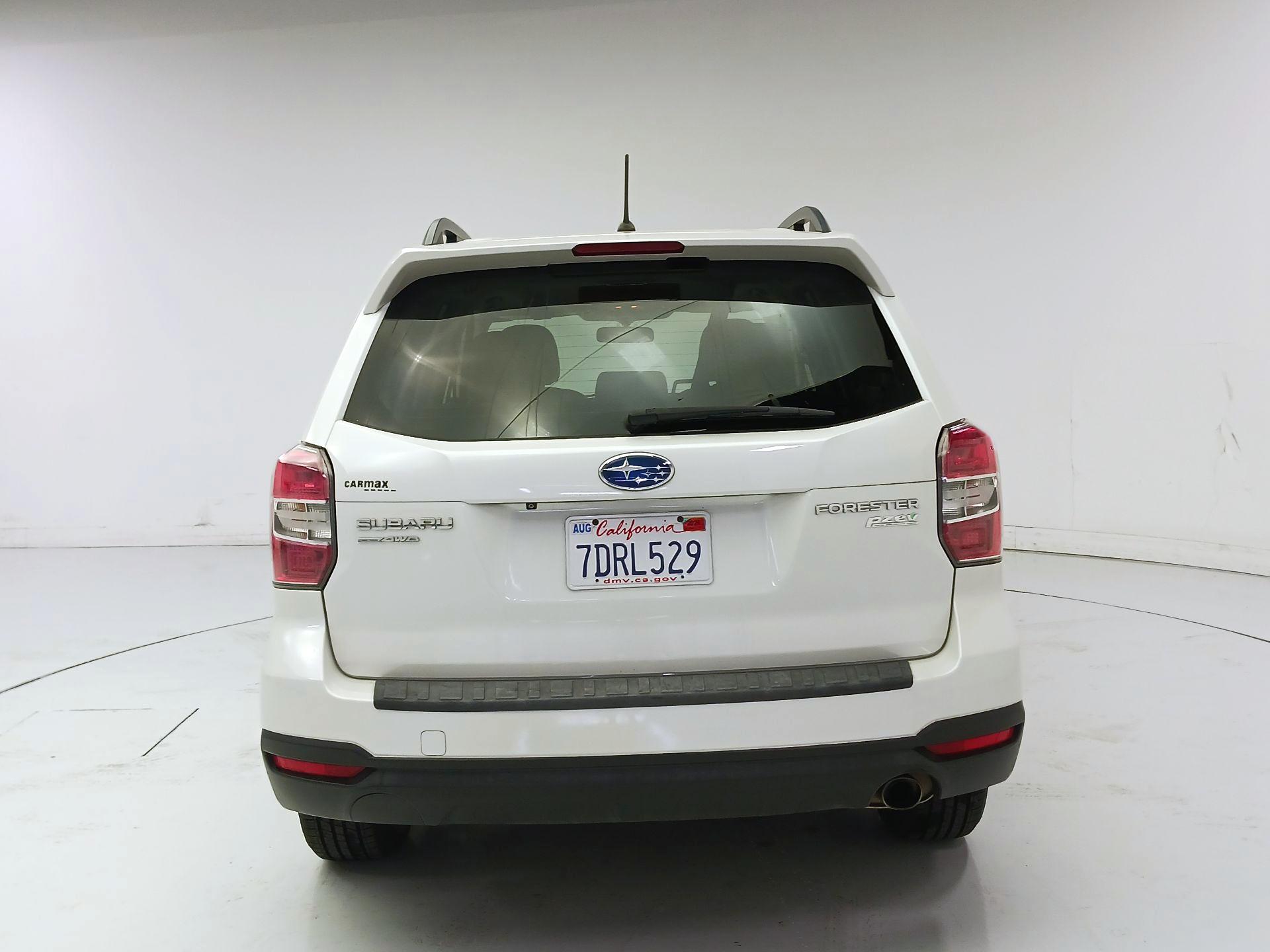 Thumbnail: 2015 Subaru Forester - 6