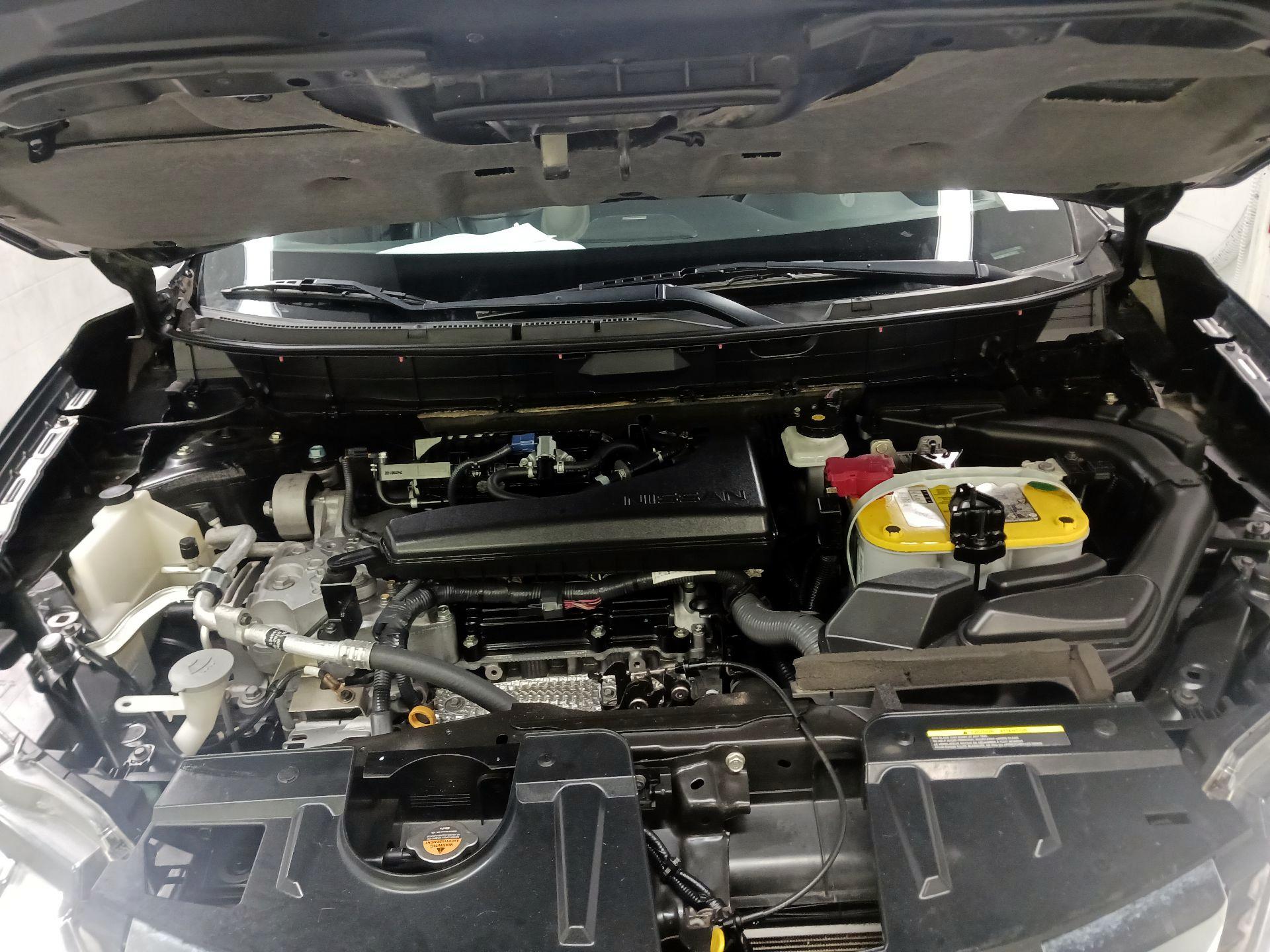 Thumbnail: 2019 Nissan Rogue - 17