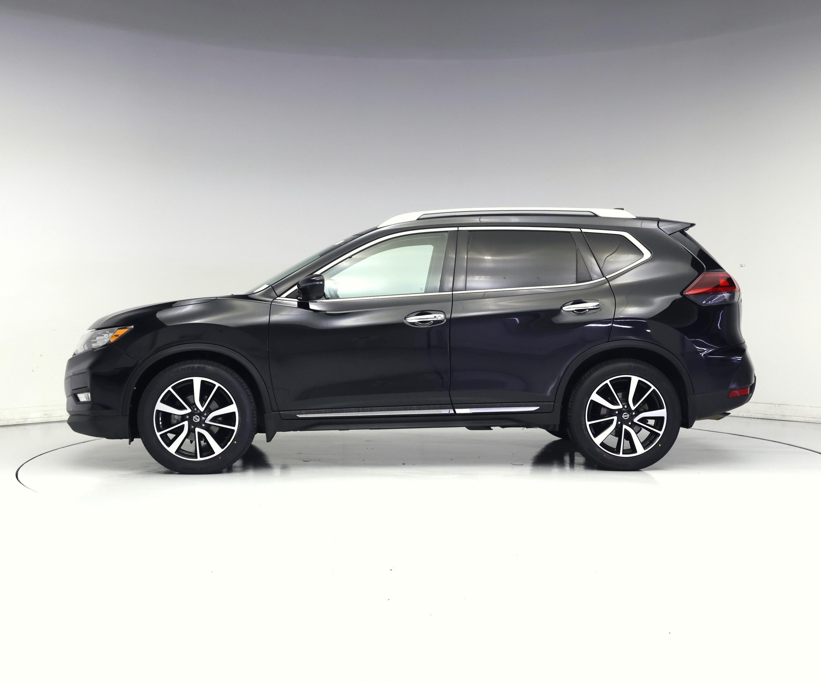 Thumbnail: 2019 Nissan Rogue - 3