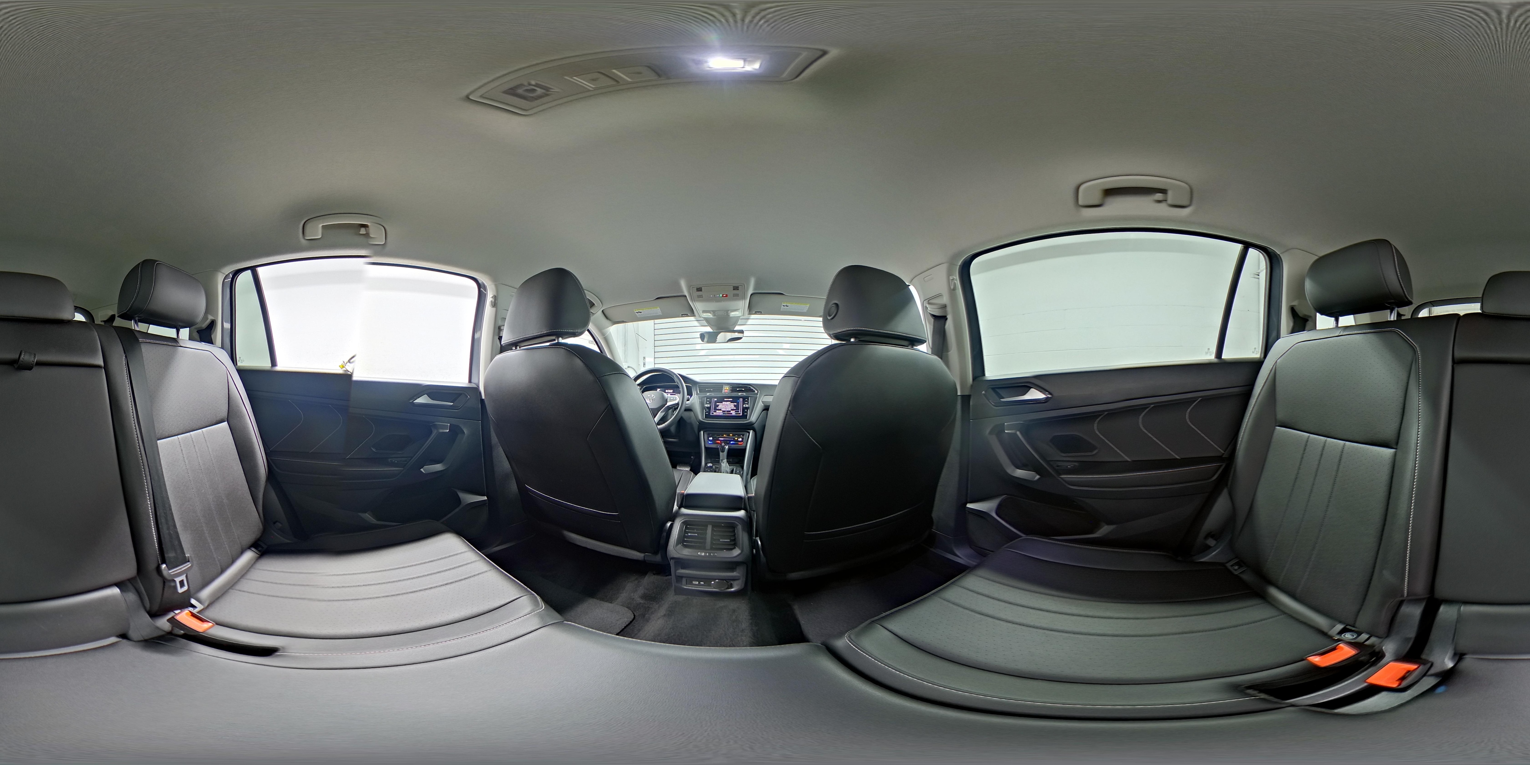 2023 Volkswagen Tiguan SE - Photo 27