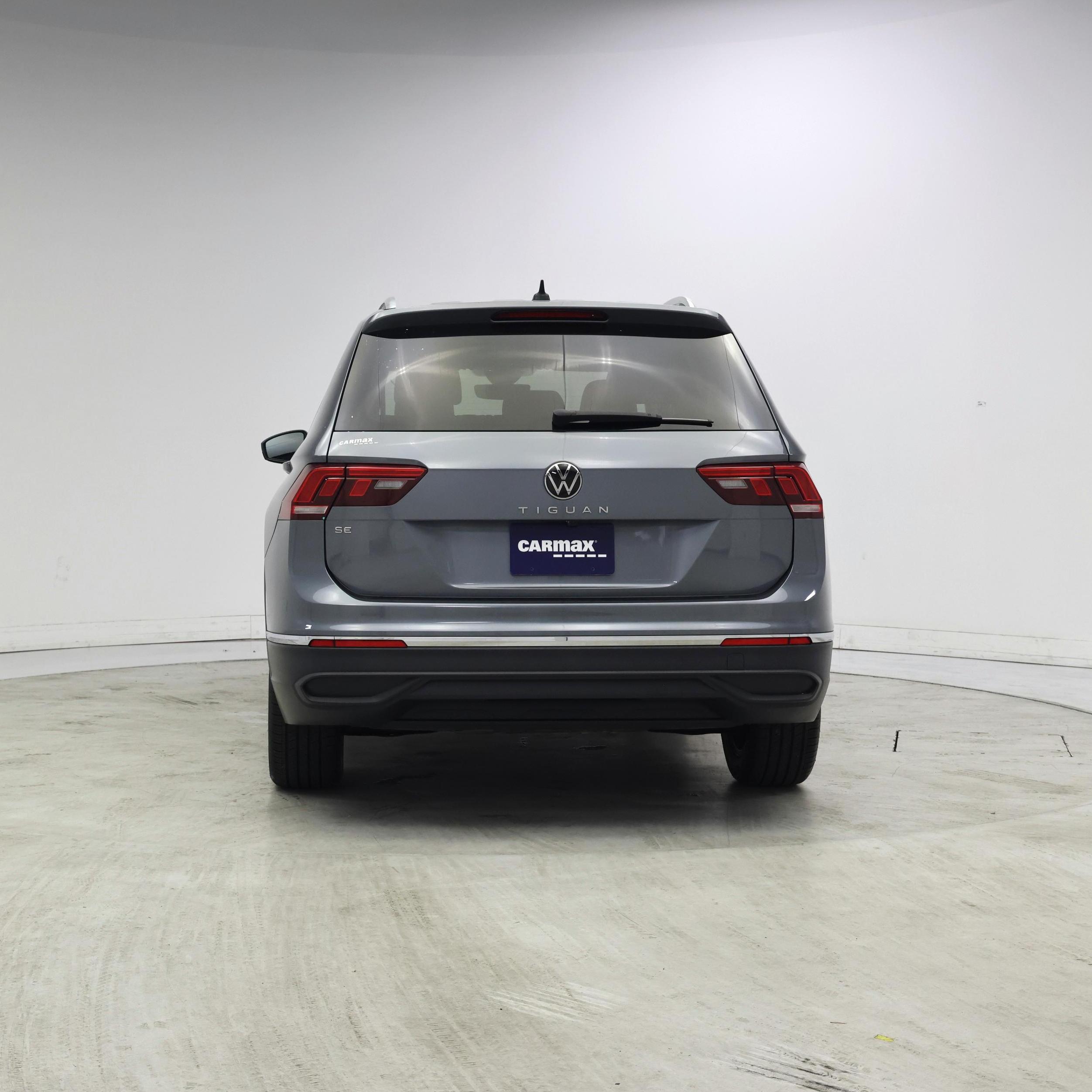 Thumbnail: 2023 Volkswagen Tiguan - 6