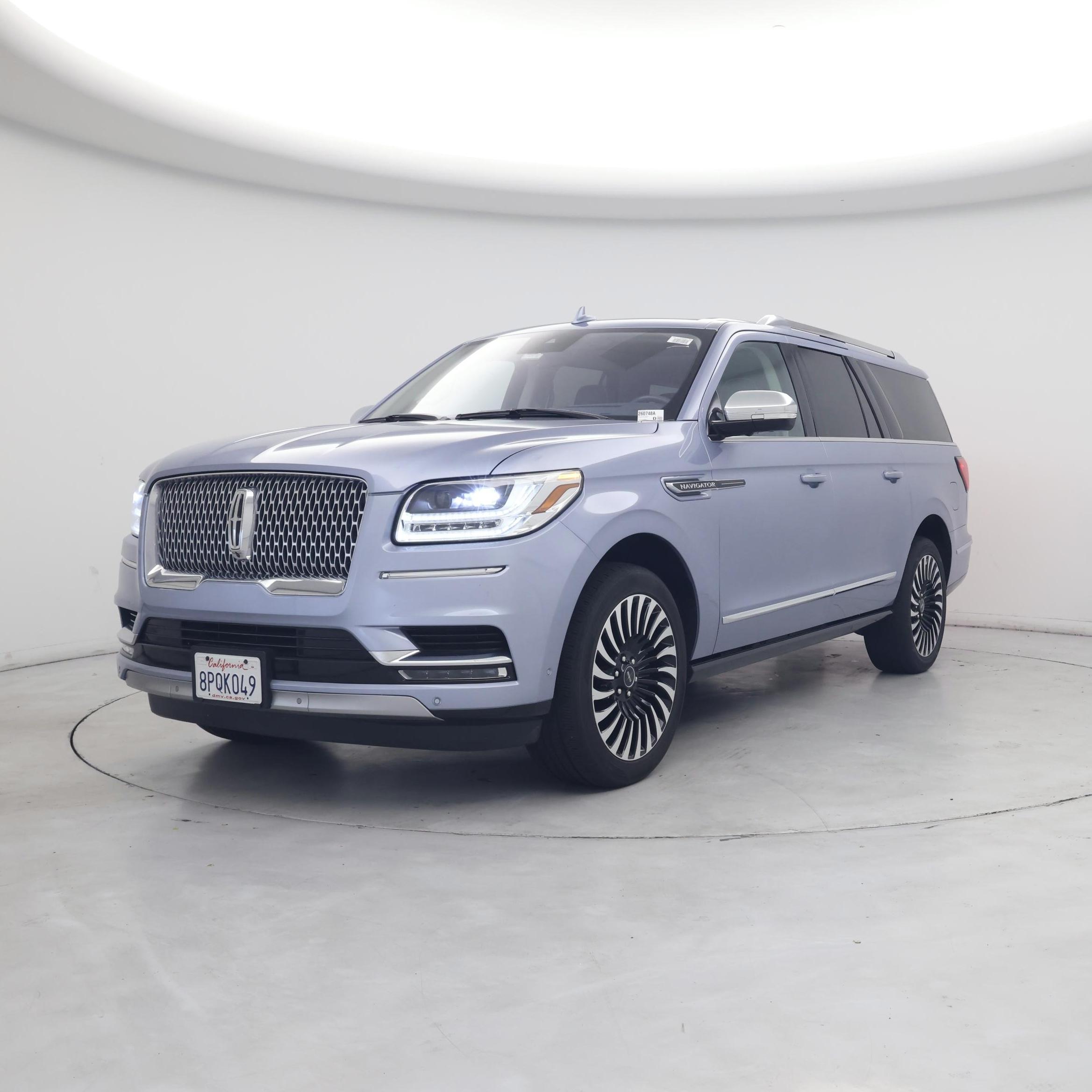 Thumbnail: 2020 Lincoln Navigator L - 4