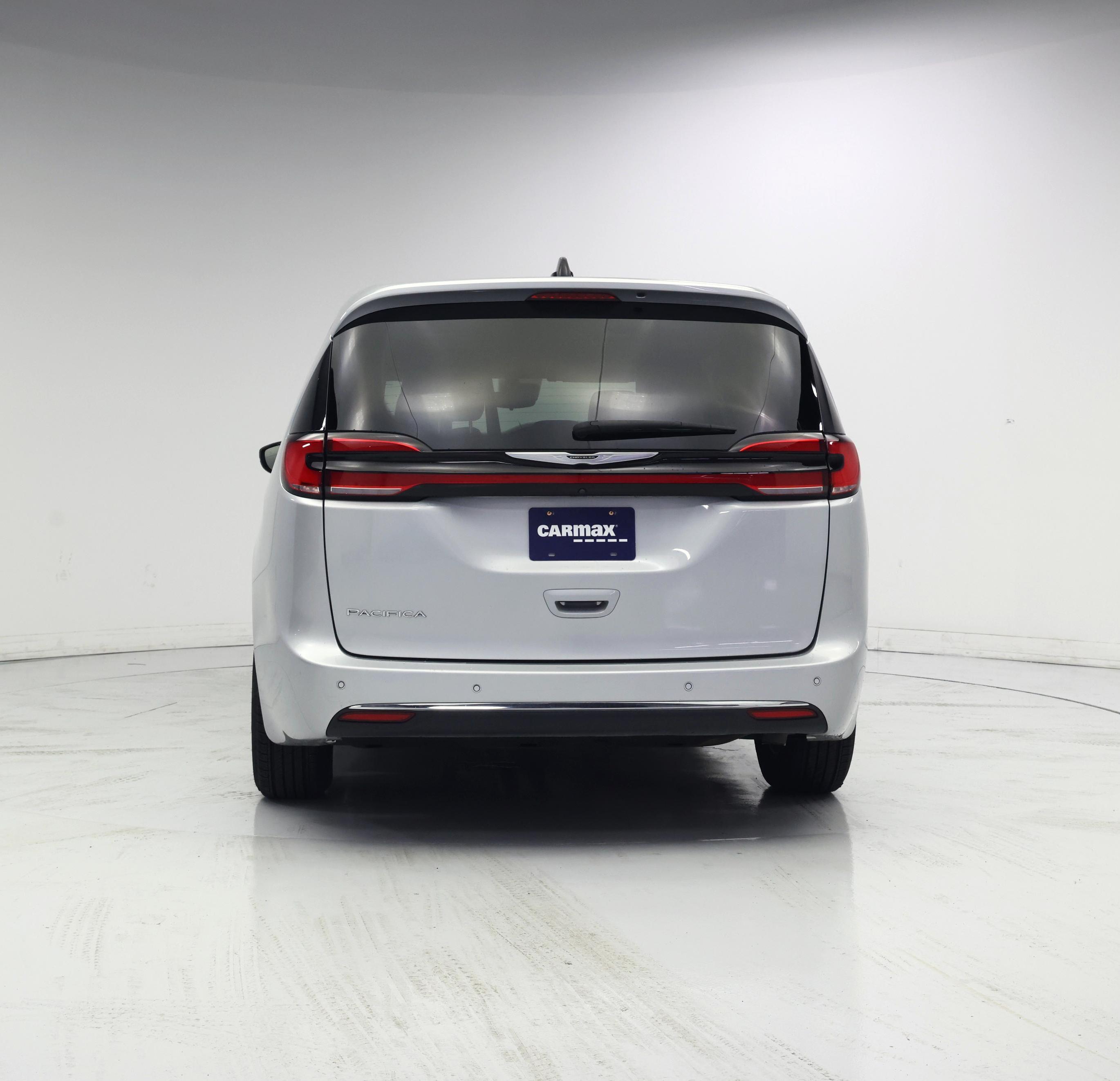 Thumbnail: 2024 Chrysler Pacifica - 6