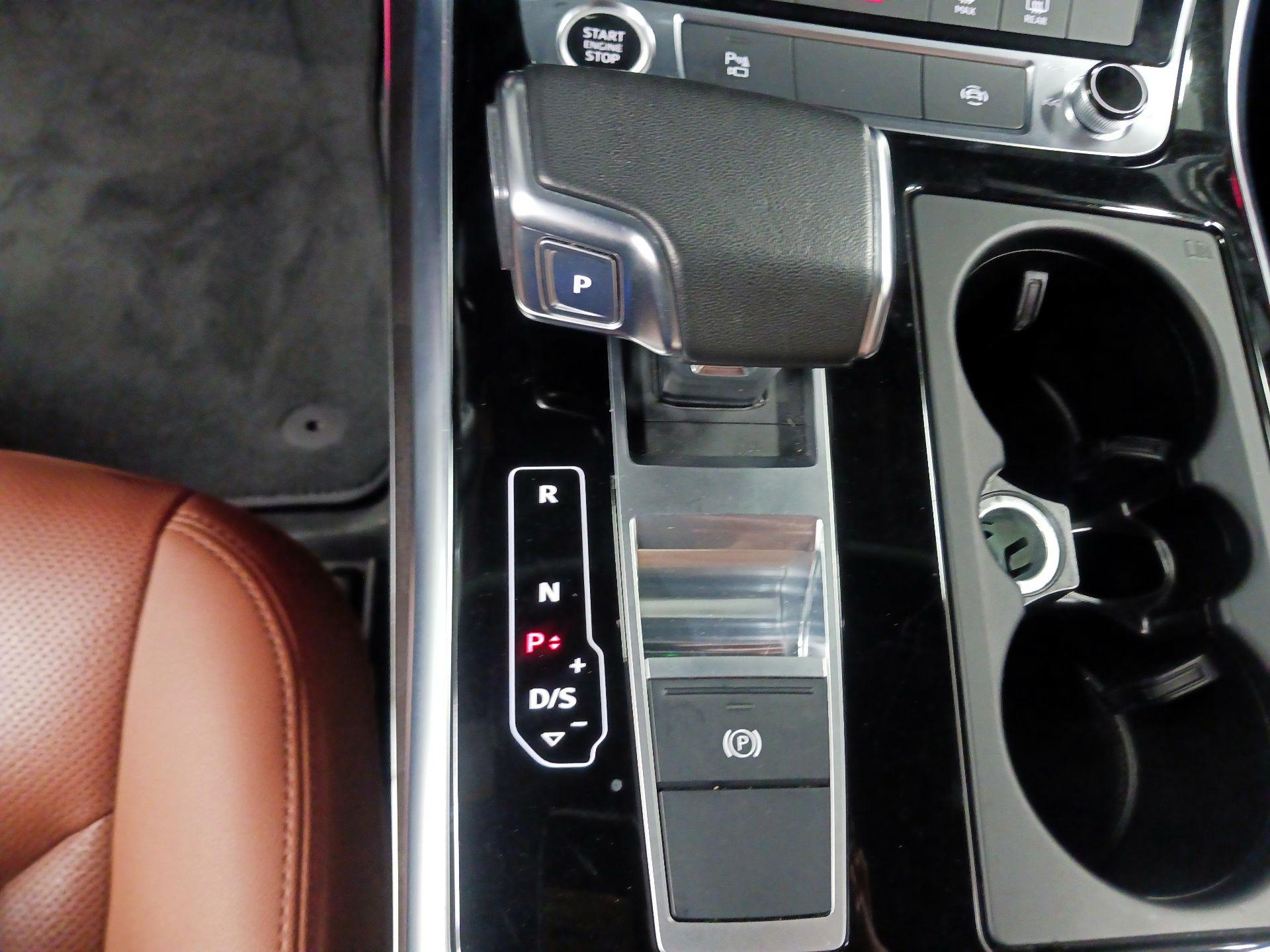 Thumbnail: 2023 Audi Q7 - 18