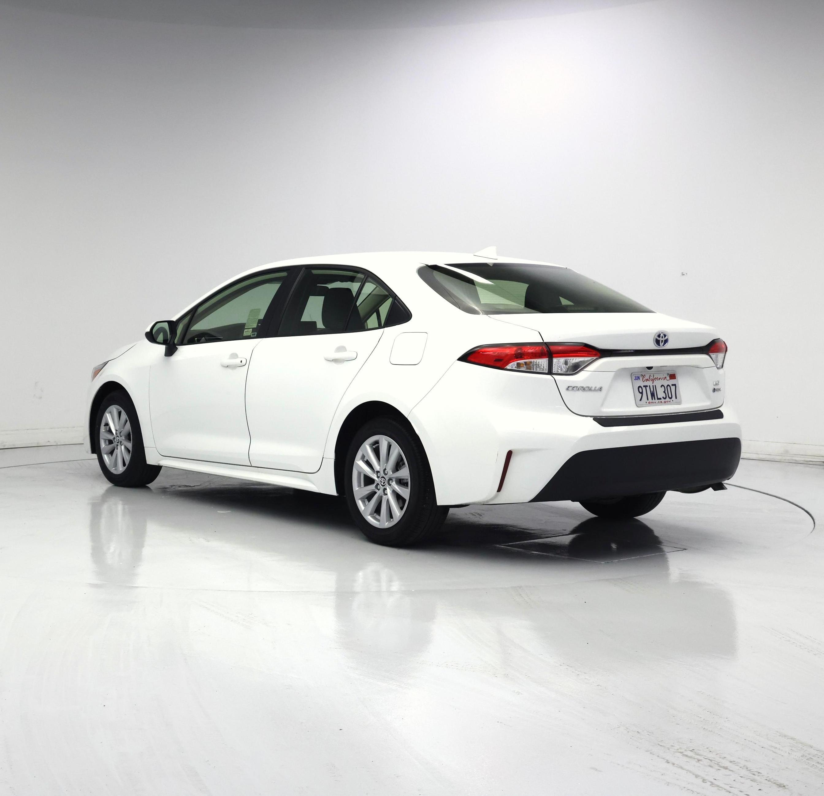 Thumbnail: 2025 Toyota Corolla - 2