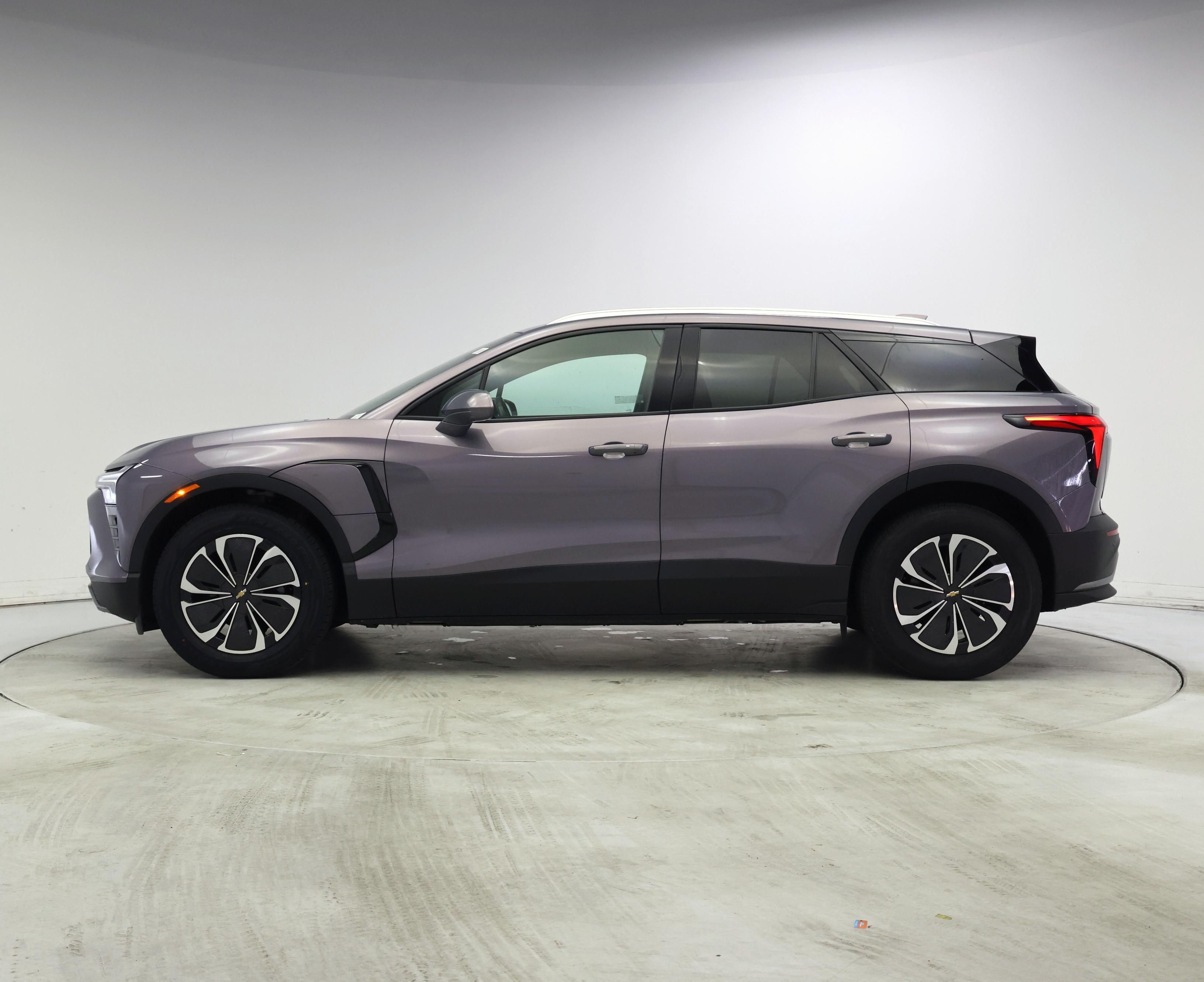 Thumbnail: 2024 Chevrolet Blazer EV - 3