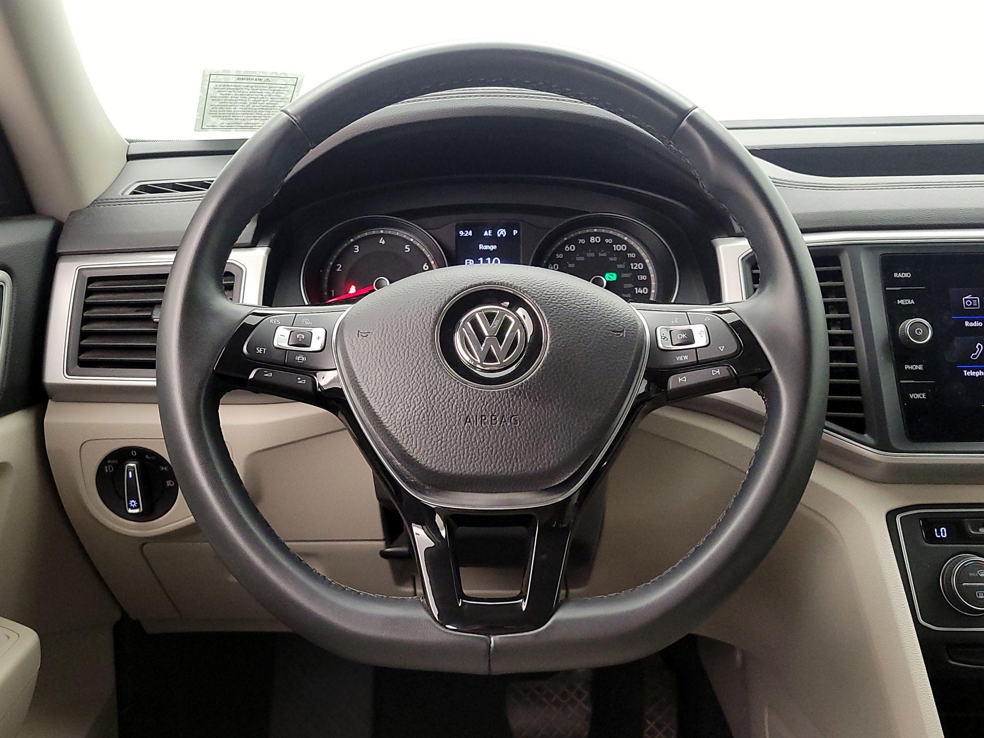 Thumbnail: 2019 Volkswagen Atlas - 10