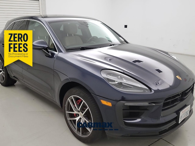 Blue 2023 Porsche Macan SUV / Crossover All-Wheel Drive Automatic
