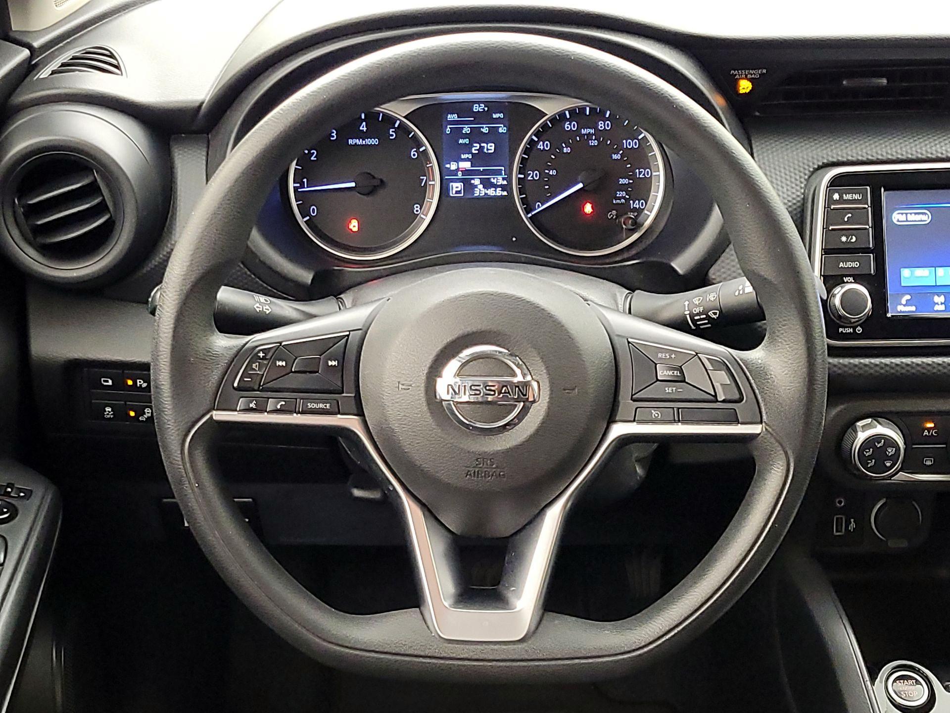Thumbnail: 2021 Nissan Kicks - 10