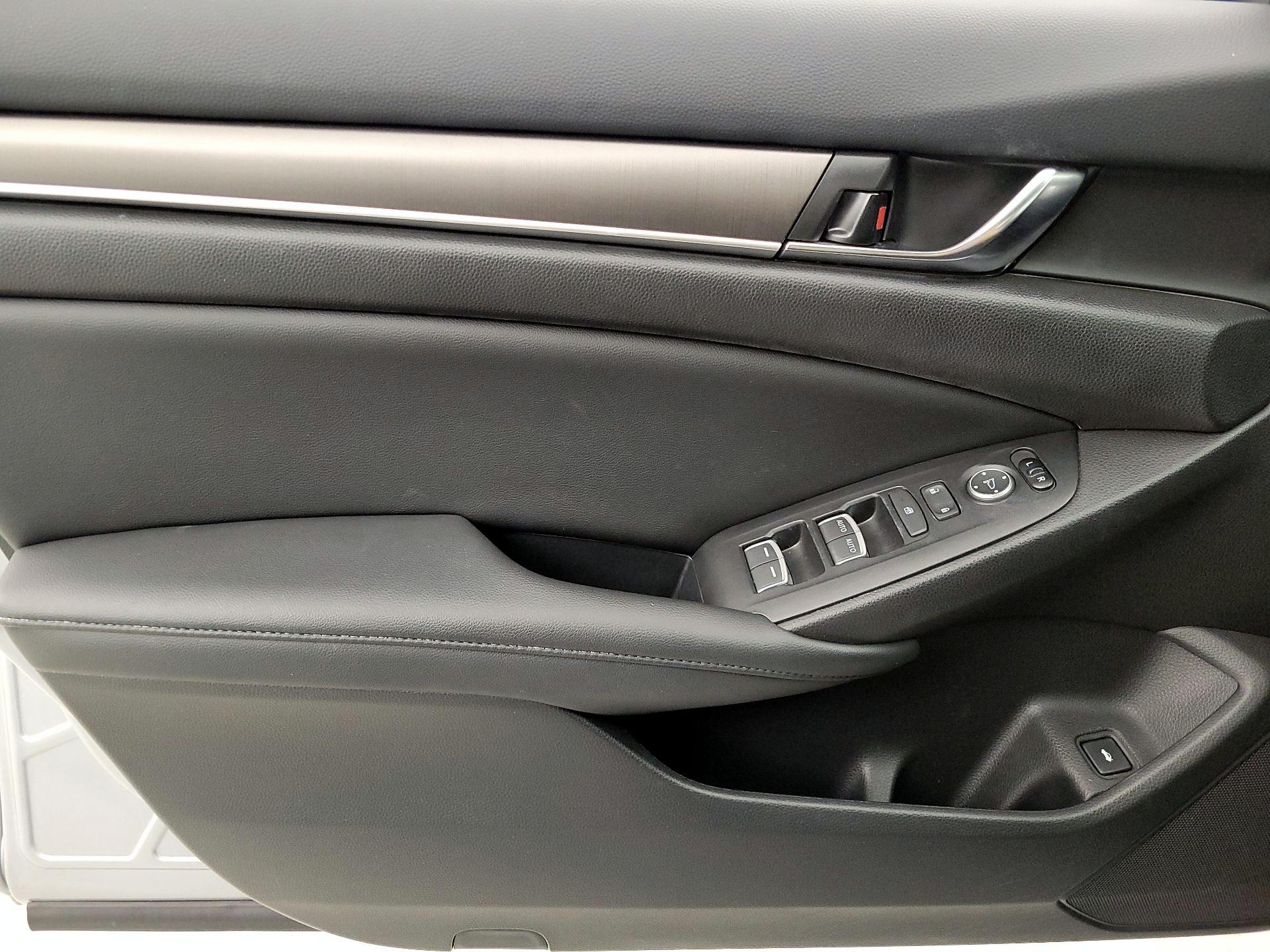 Thumbnail: 2021 Honda Accord - 12