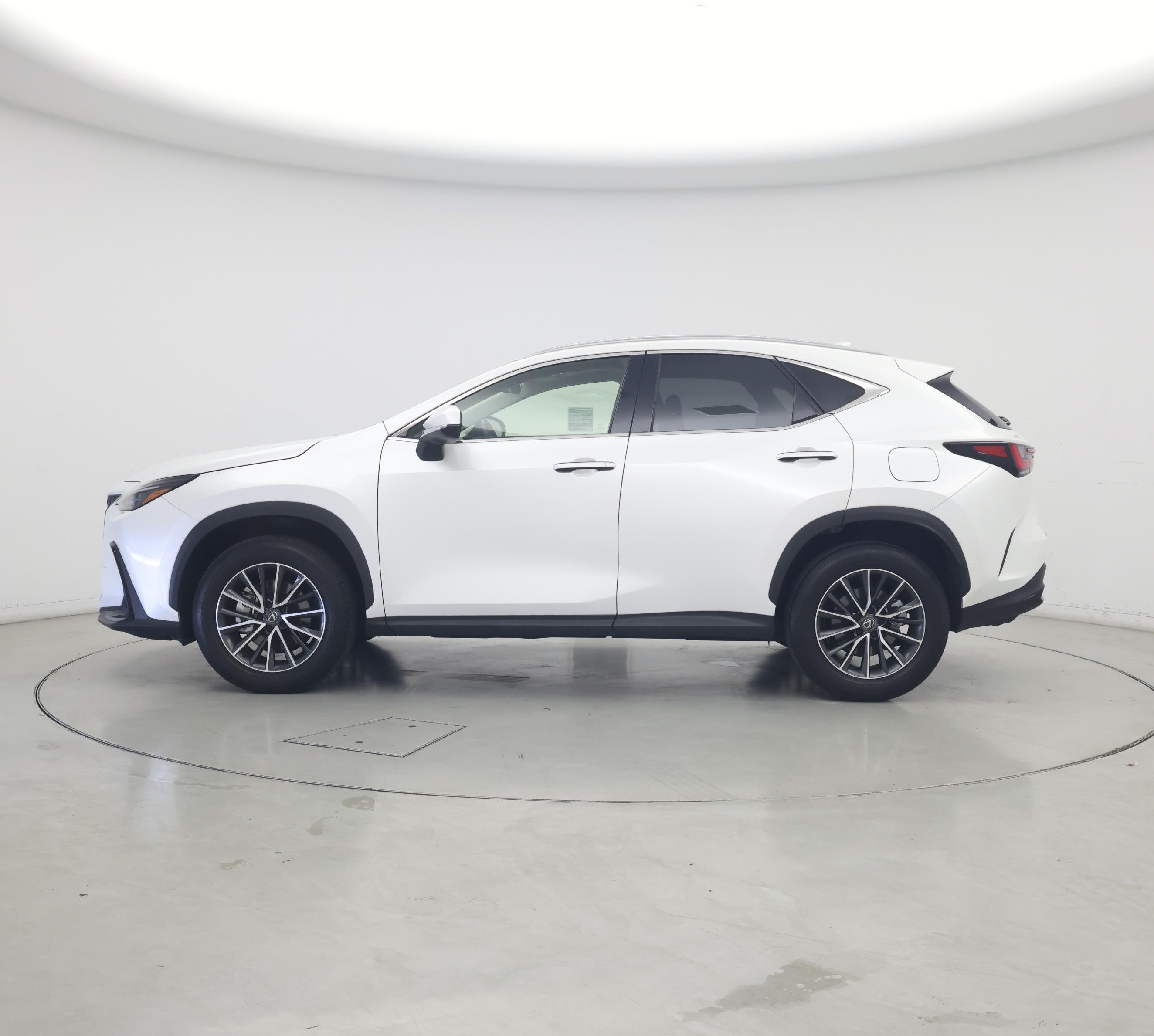 Thumbnail: 2024 Lexus NX - 3