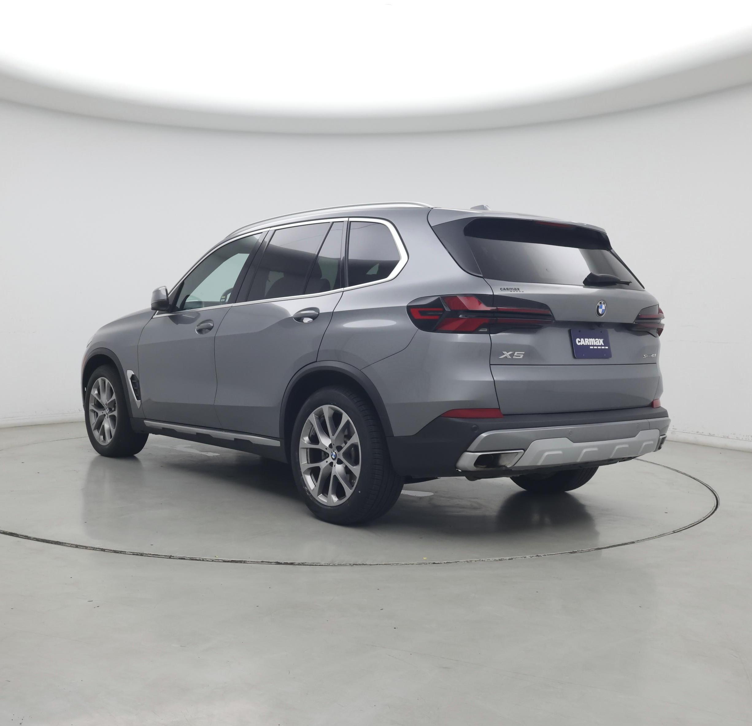 Thumbnail: 2024 BMW X5 - 2